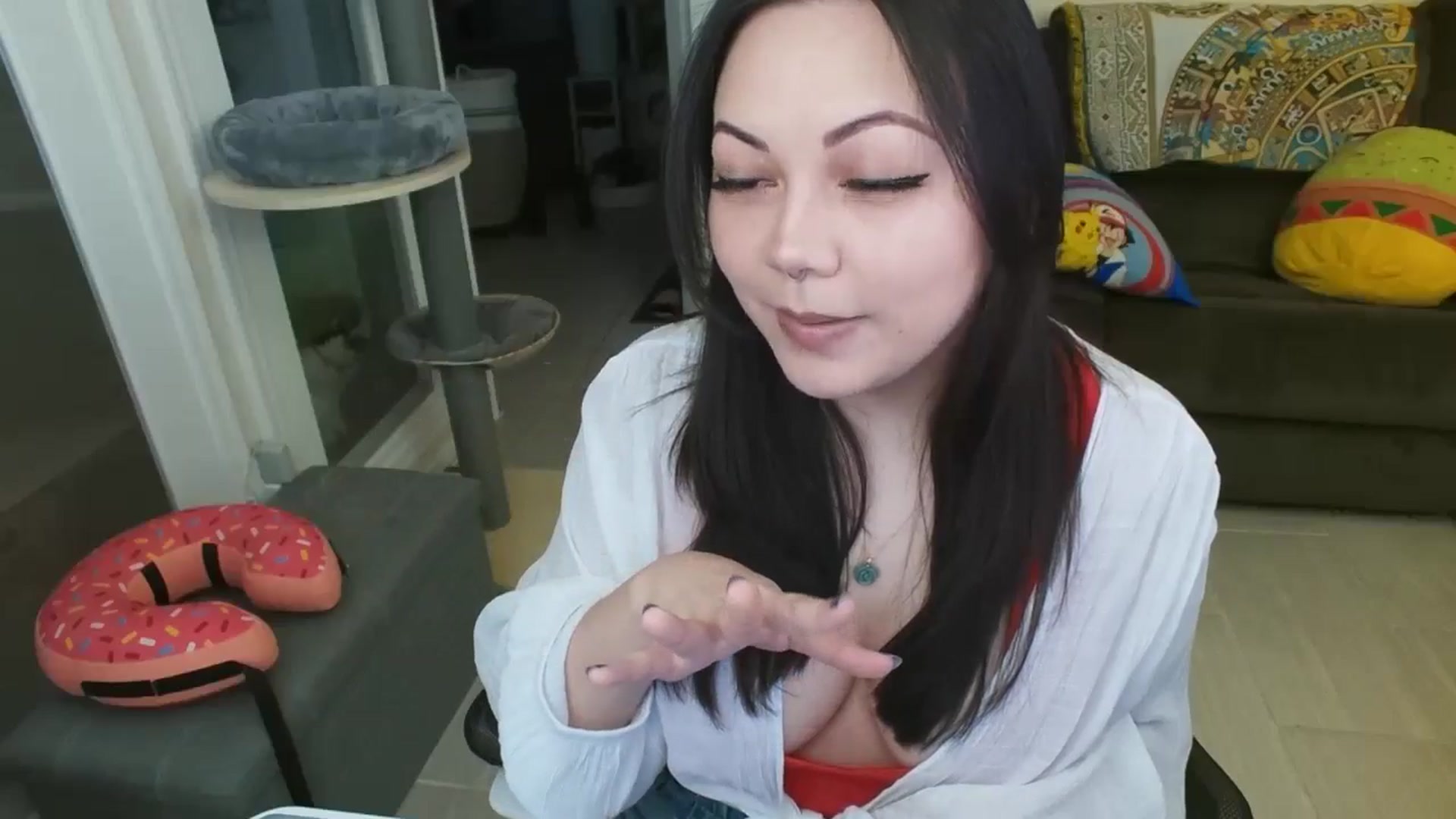 Gallery image thumbnail from Eight_Bit's myfreecams stream on, 01/26/2025, 05:27 image 12 of 20
