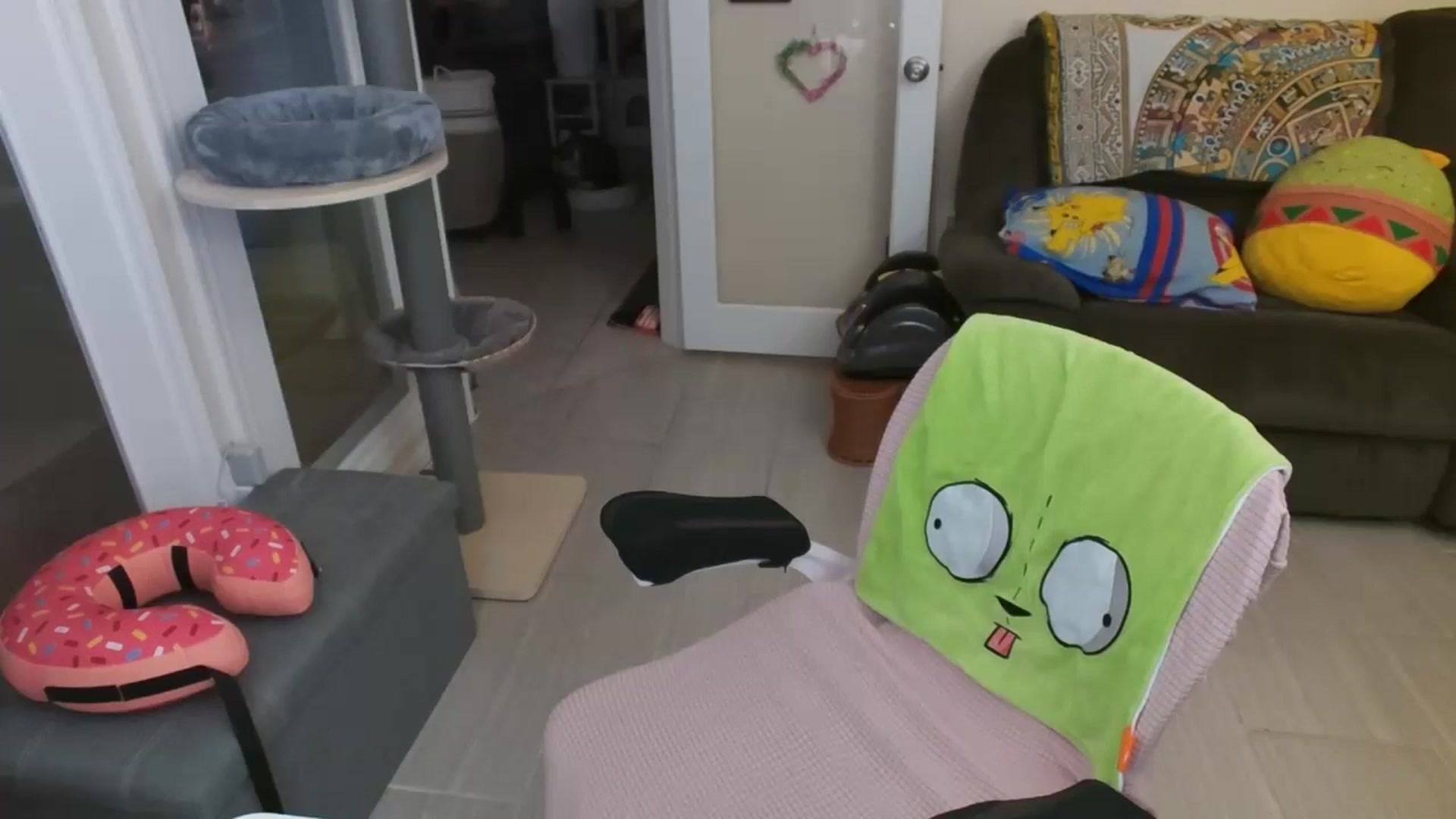 Gallery image thumbnail from Eight_Bit's myfreecams stream on, 01/26/2025, 05:27 image 2 of 20