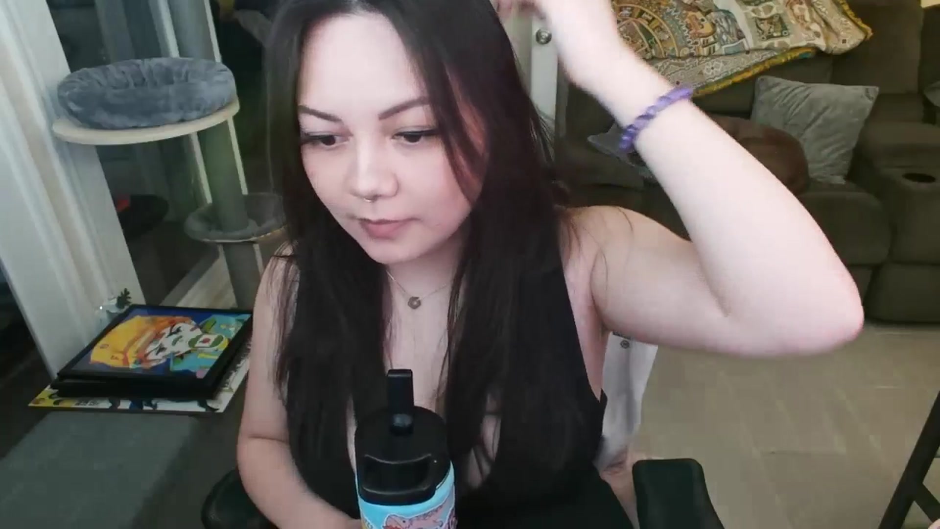 Gallery image thumbnail from Eight_Bit's myfreecams stream on, 04/12/2025, 05:45 image 13 of 20