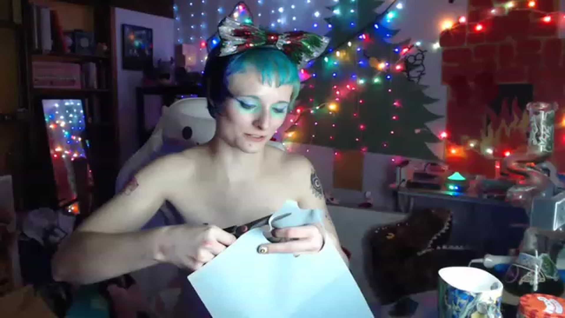 Gallery image thumbnail from El_Dragon69's myfreecams stream on, 11/21/2022, 10:31 image 15 of 20