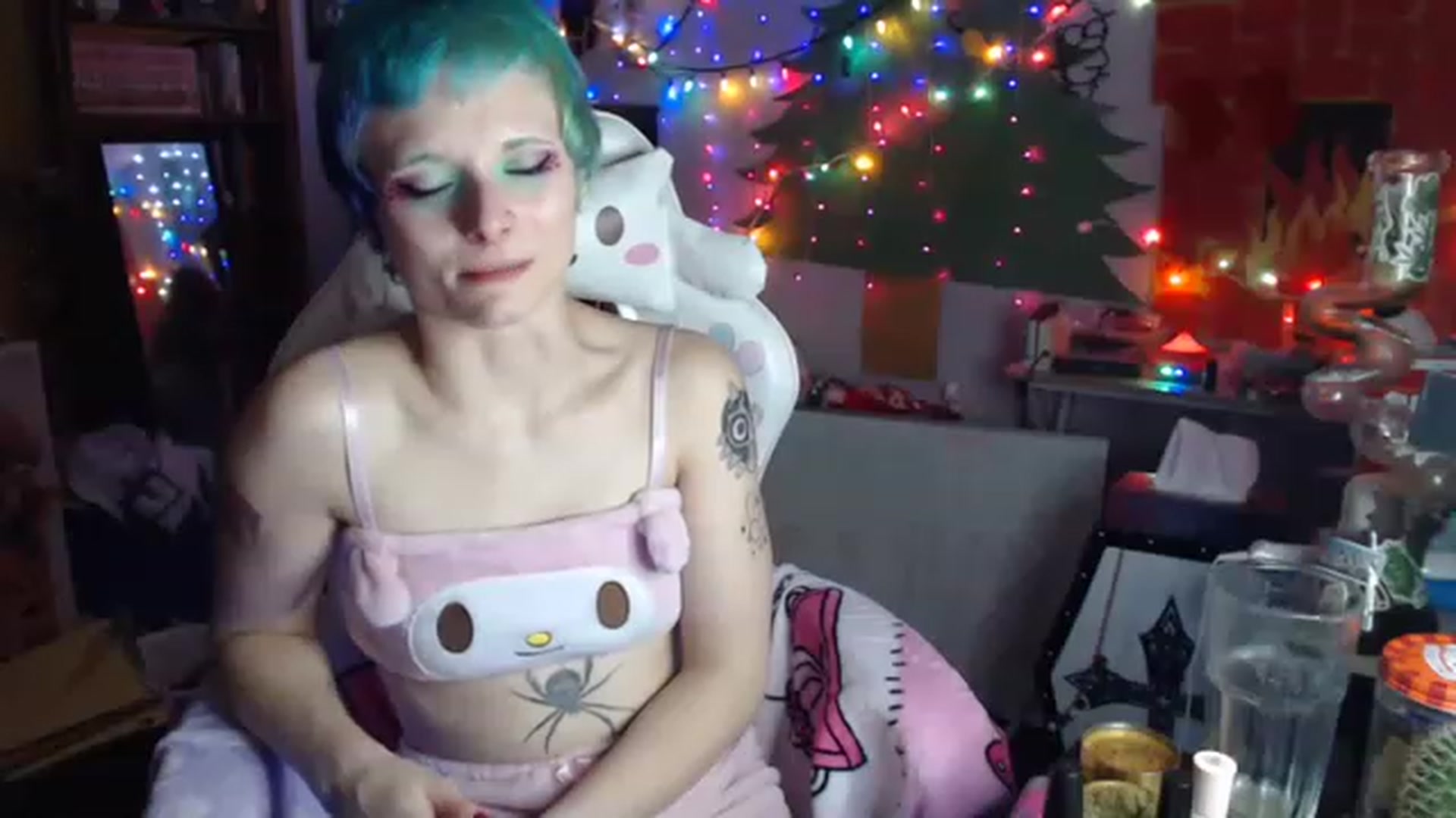 Gallery image thumbnail from El_Dragon69's myfreecams stream on, 11/23/2022, 12:35 image 20 of 20