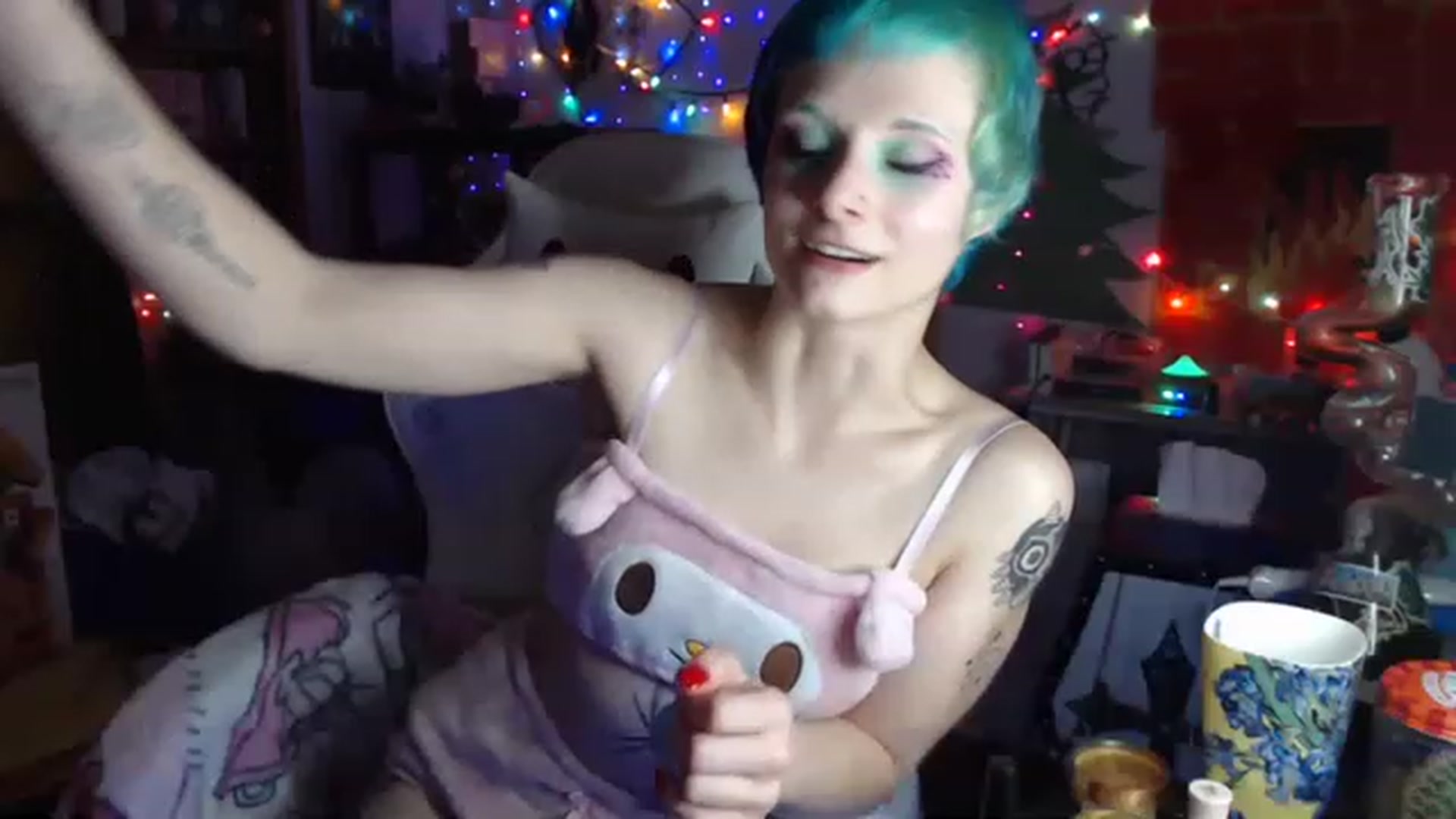 Gallery image thumbnail from El_Dragon69's myfreecams stream on, 11/23/2022, 12:35 image 4 of 20