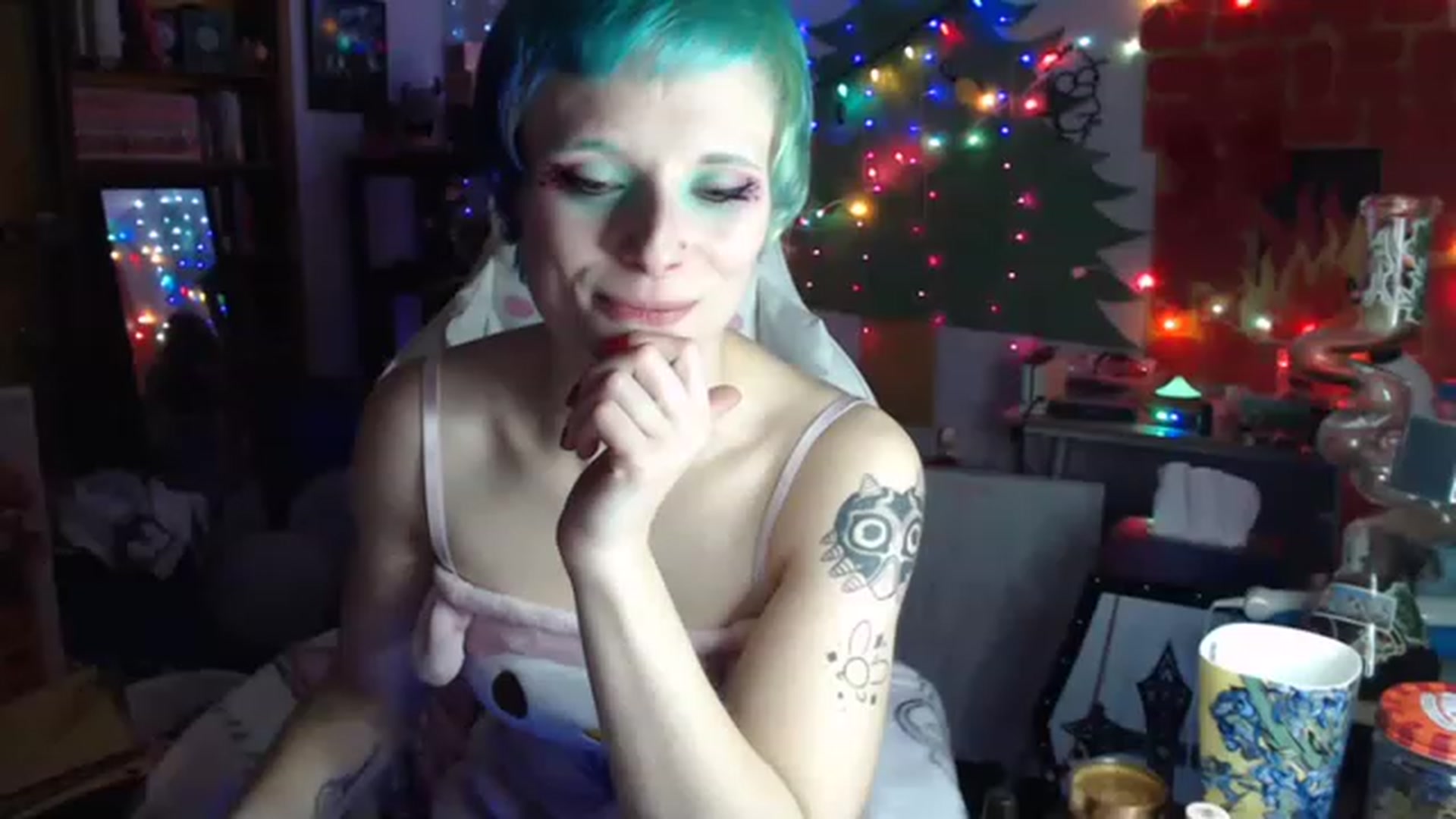 Gallery image thumbnail from El_Dragon69's myfreecams stream on, 11/23/2022, 12:35 image 1 of 20