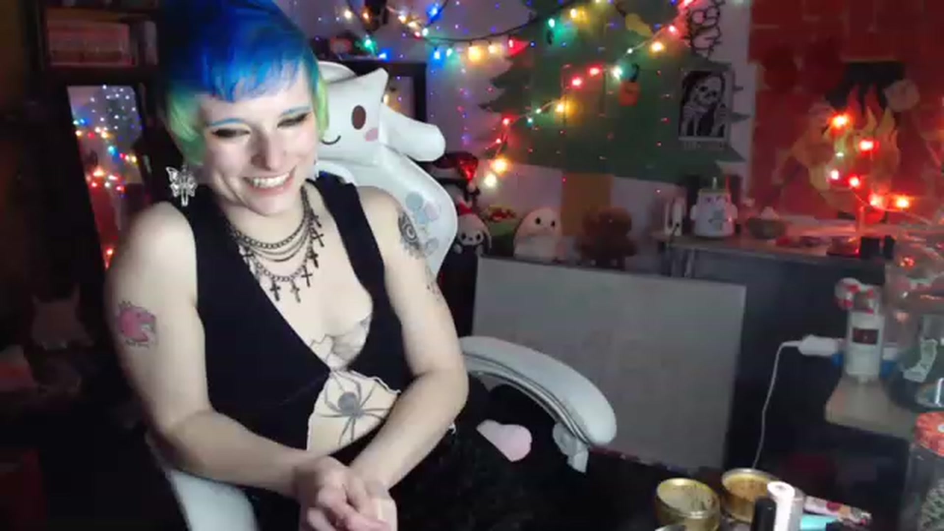 Gallery image thumbnail from El_Dragon69's myfreecams stream on, 01/01/2023, 12:08 image 4 of 20