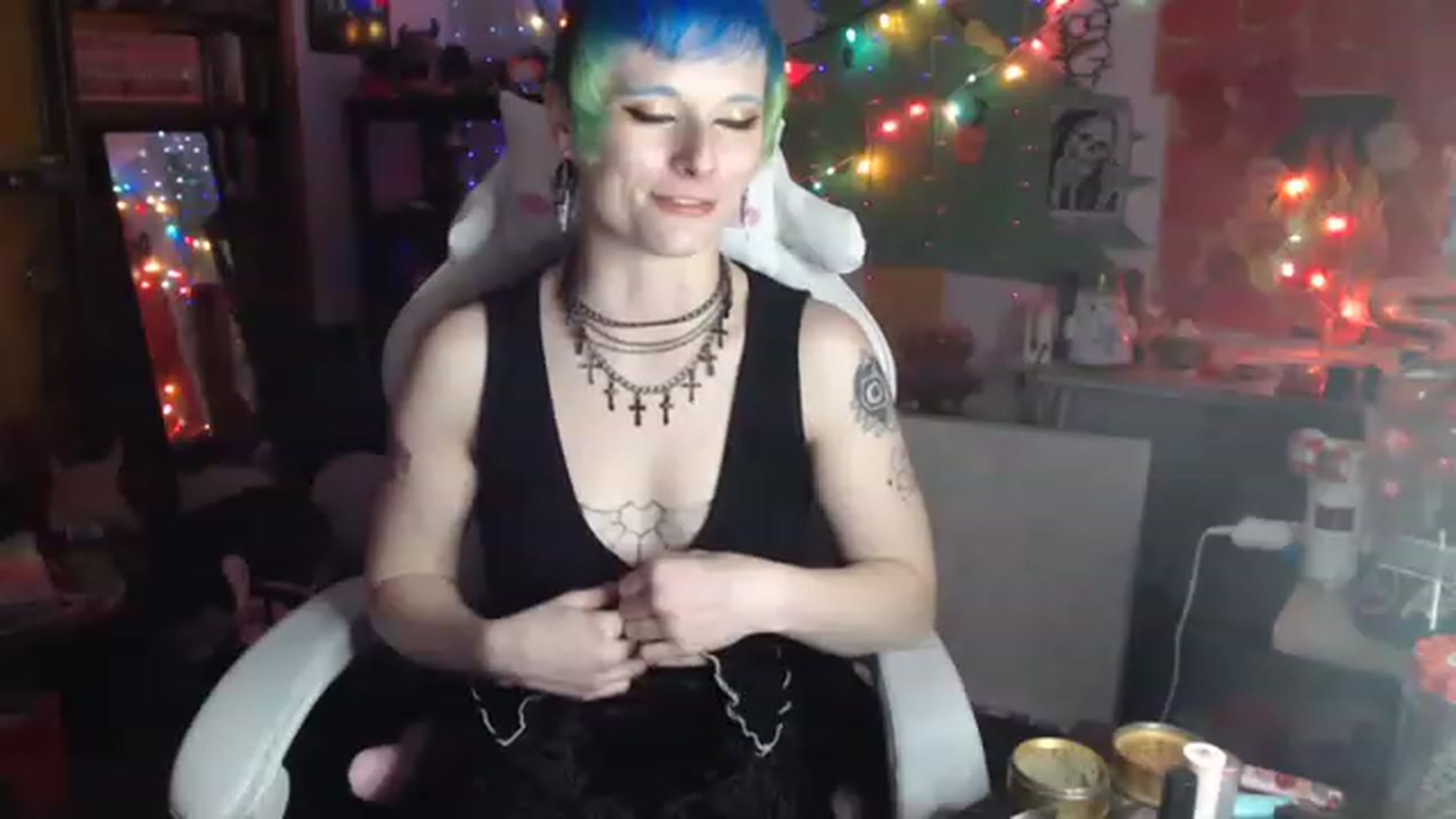 Gallery image thumbnail from El_Dragon69's myfreecams stream on, 01/01/2023, 12:08 image 3 of 20