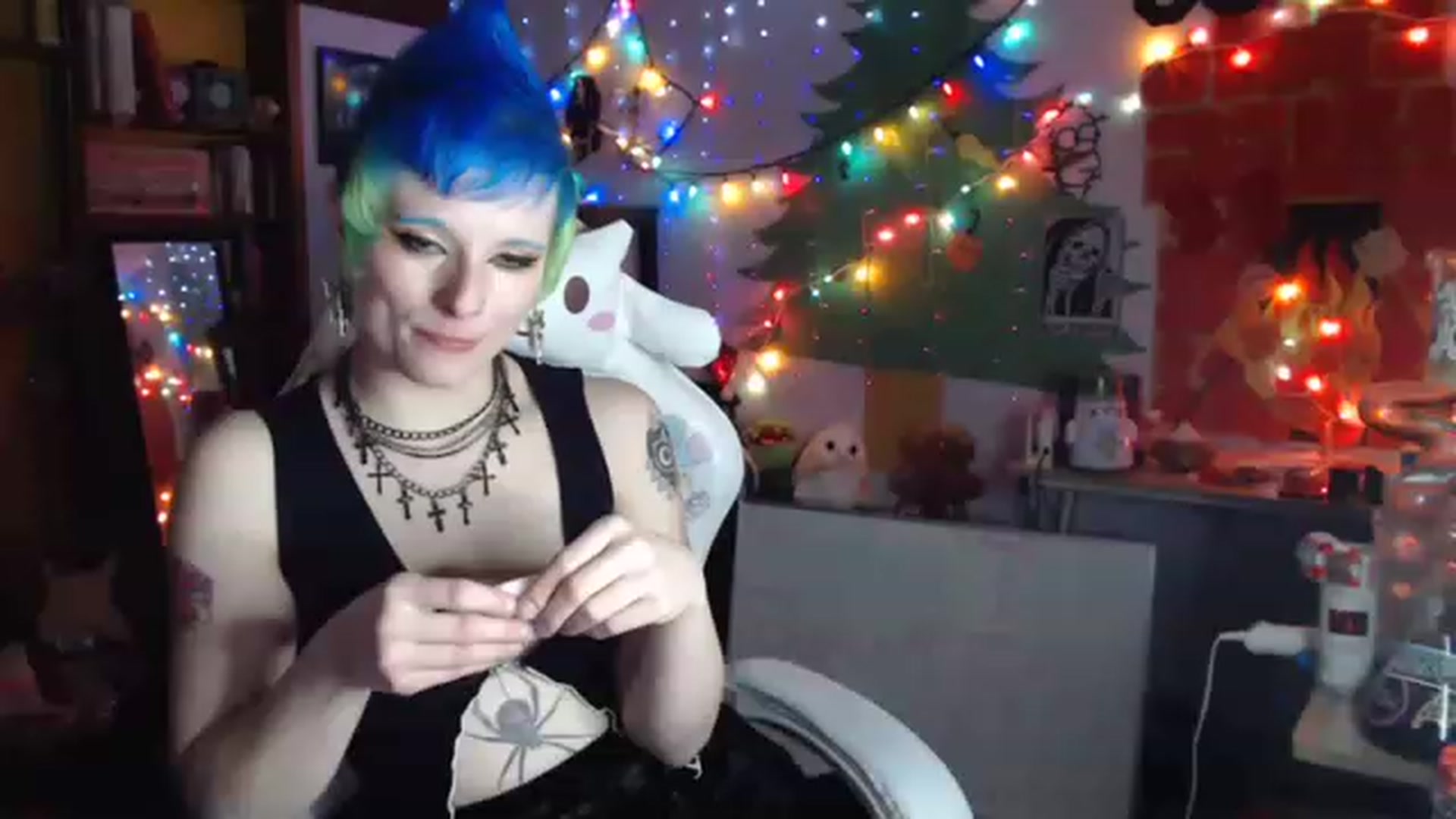 Gallery image thumbnail from El_Dragon69's myfreecams stream on, 01/01/2023, 12:08 image 1 of 20