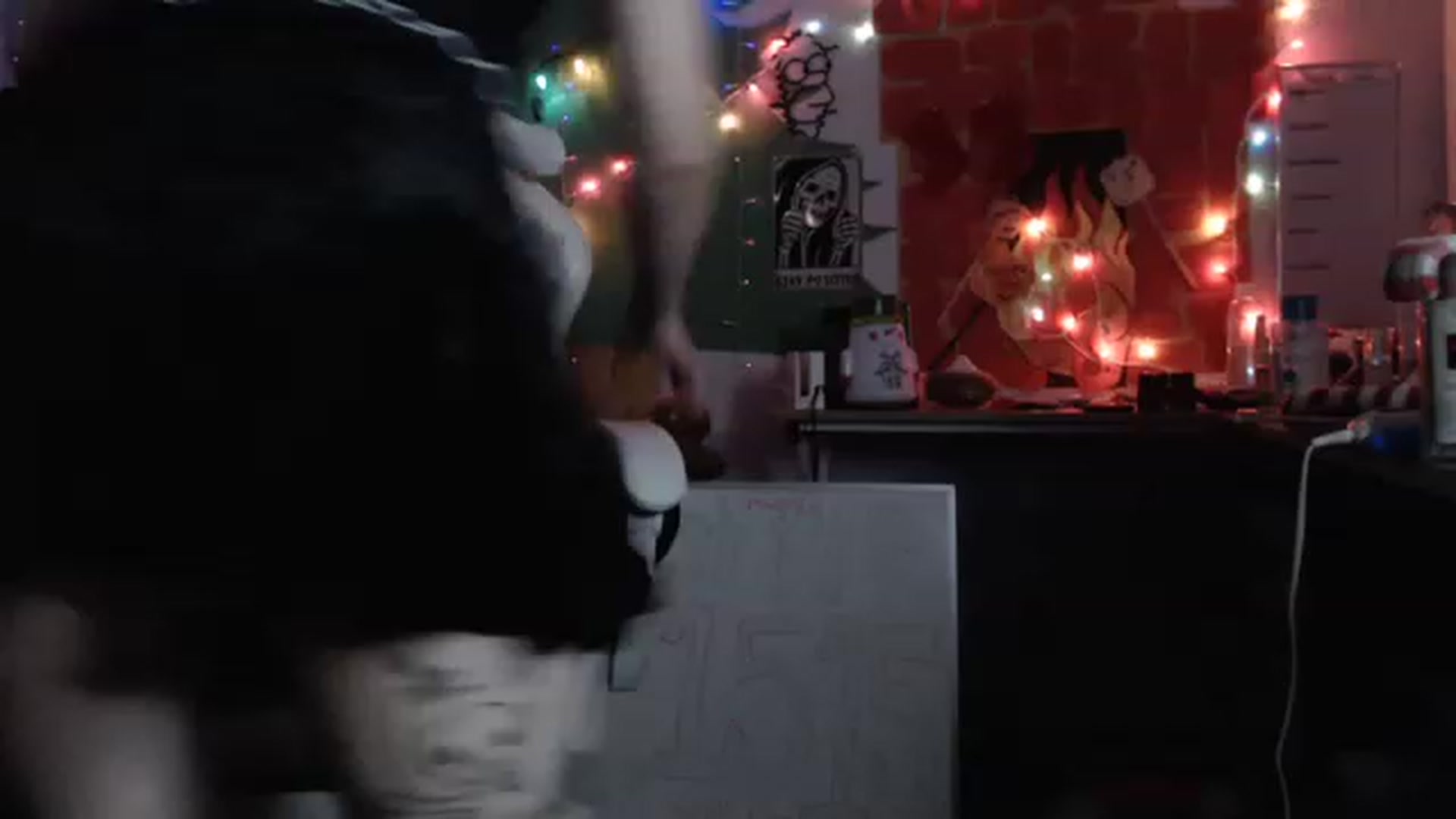 Gallery image thumbnail from El_Dragon69's myfreecams stream on, 01/01/2023, 12:08 image 16 of 20