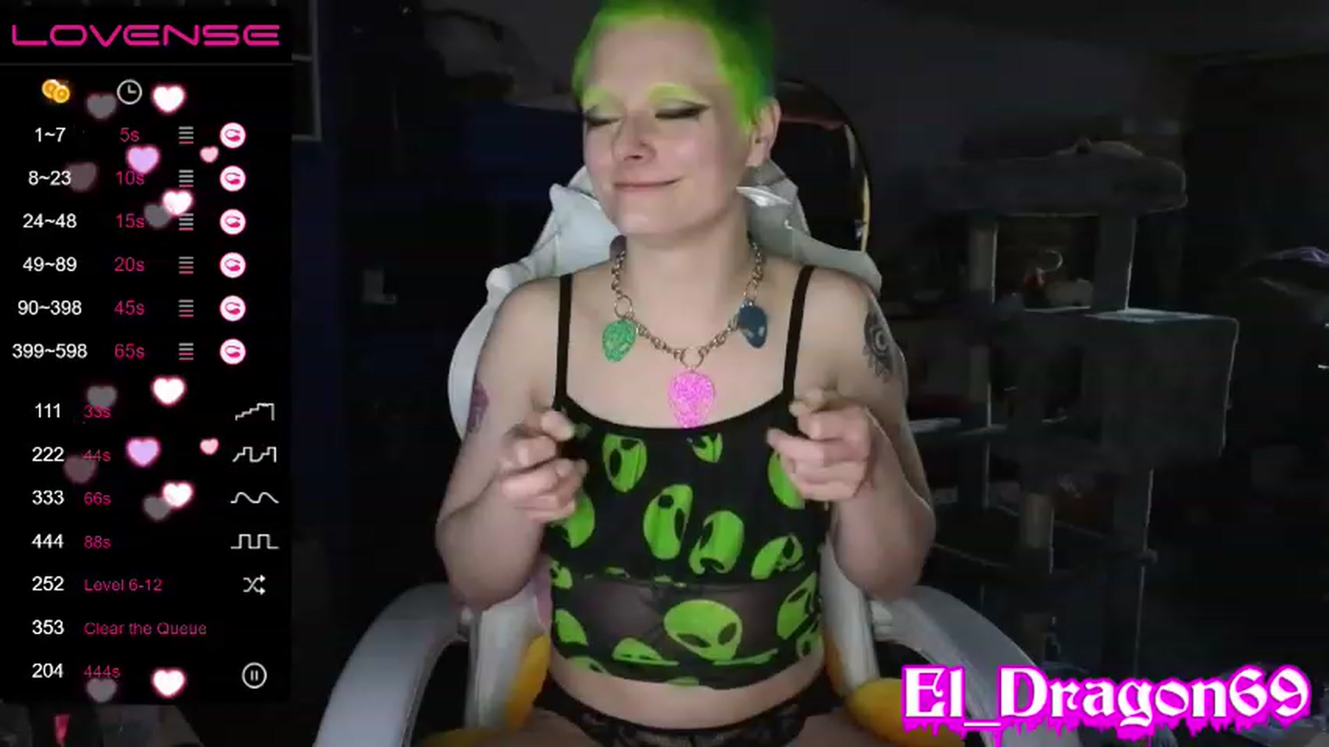 Gallery image thumbnail from El_Dragon69's myfreecams stream on, 05/02/2023, 12:54 image 18 of 20