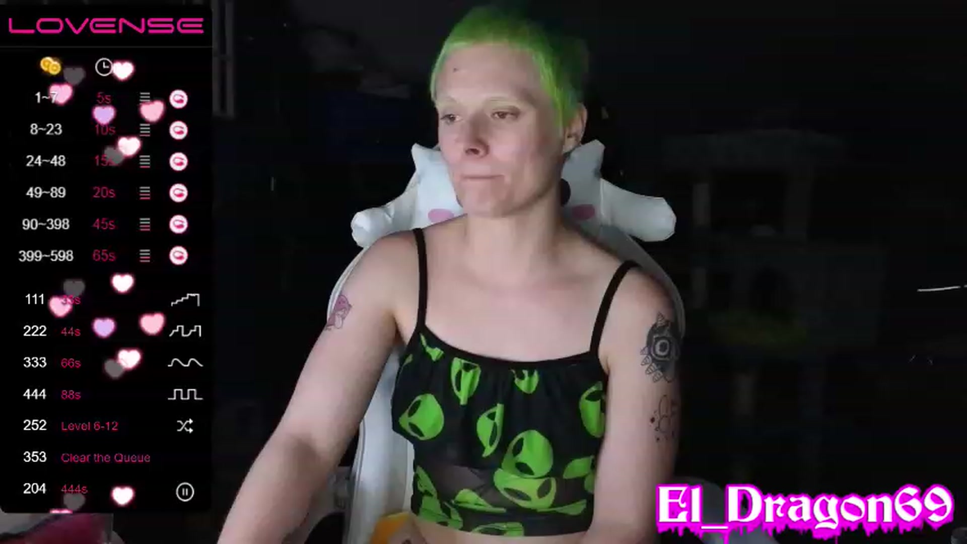 Gallery image thumbnail from El_Dragon69's myfreecams stream on, 05/16/2023, 09:30 image 17 of 20
