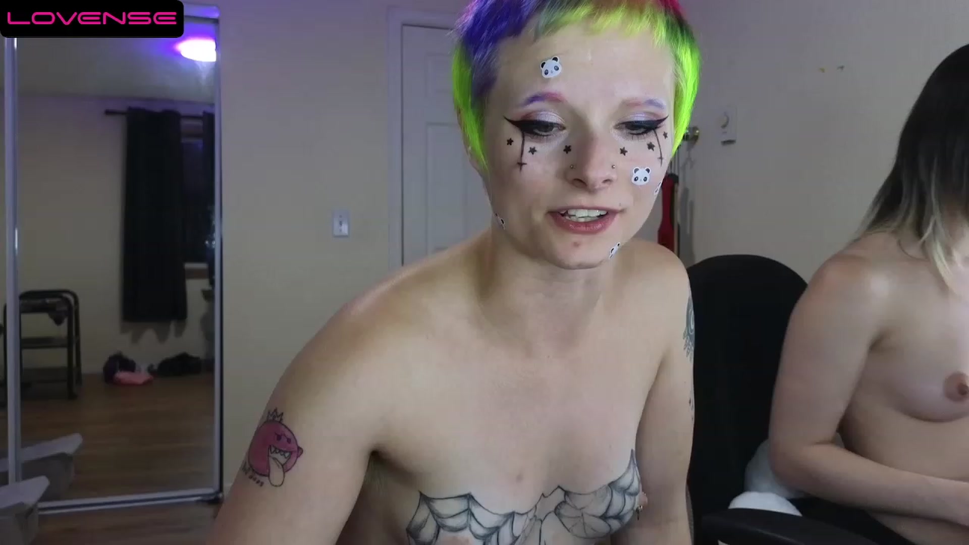 Gallery image thumbnail from El_Dragon69's myfreecams stream on, 07/02/2023, 09:19 image 13 of 20