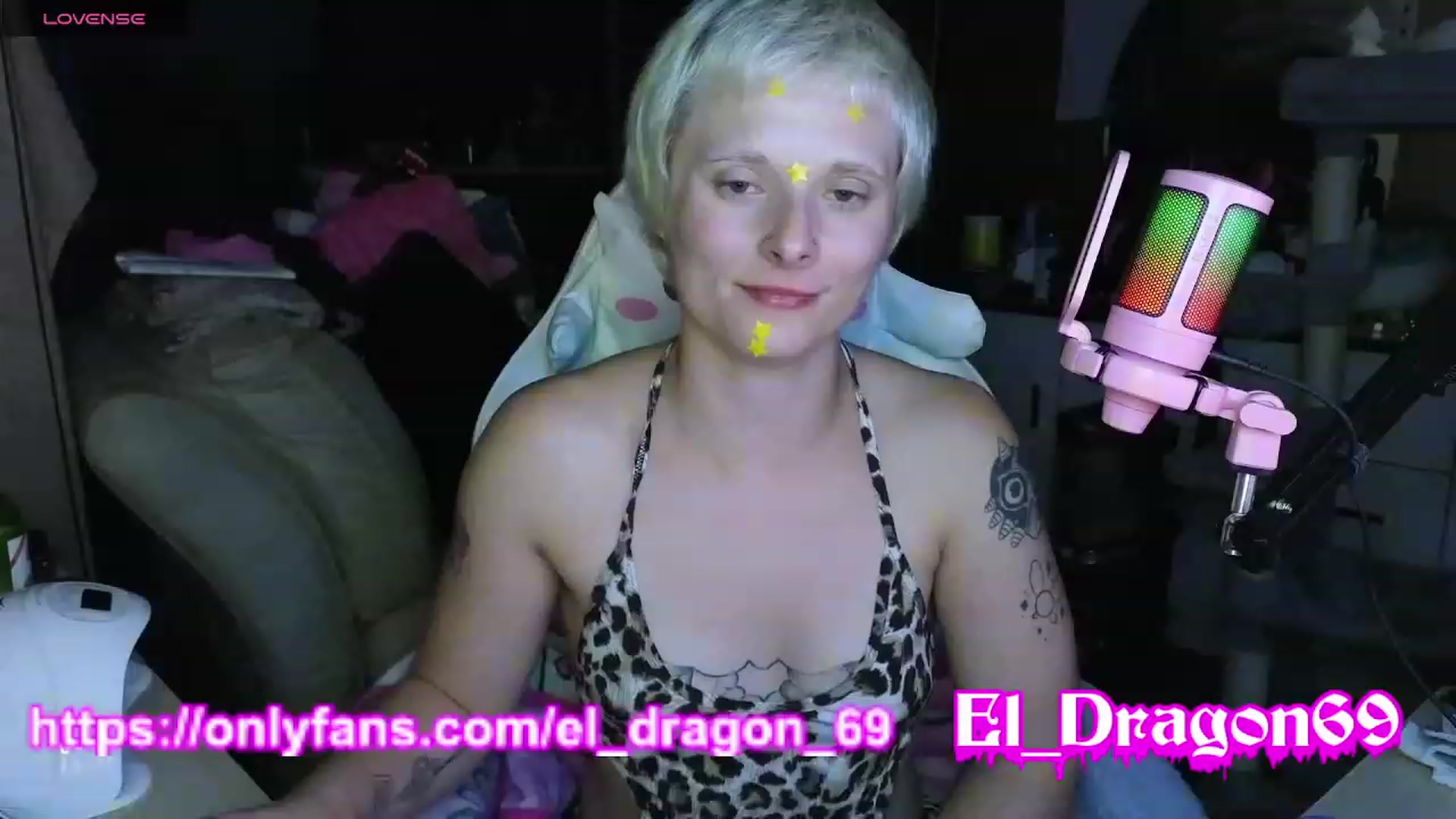 Gallery image thumbnail from El_Dragon69's myfreecams stream on, 08/27/2023, 13:07 image 4 of 20