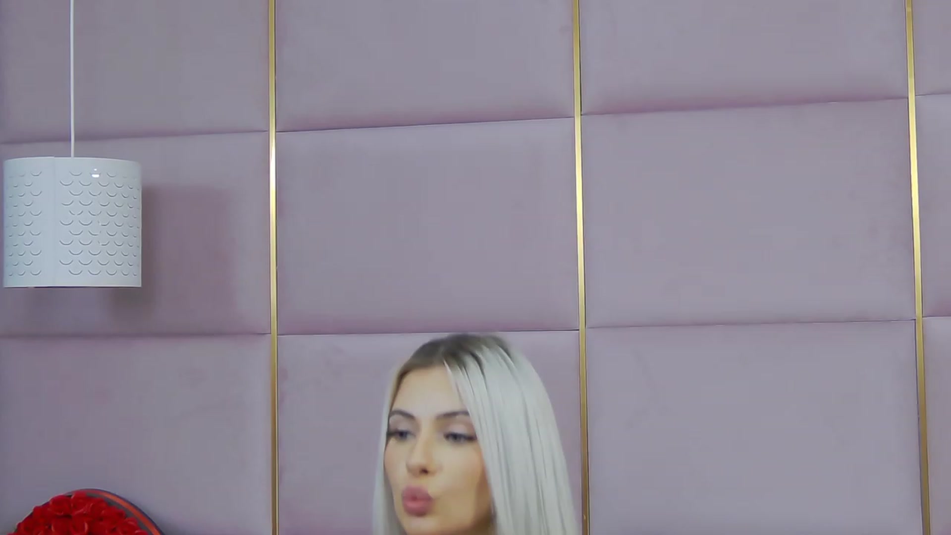 Gallery image thumbnail from ElaBlue's myfreecams stream on, 08/04/2023, 24:05 image 12 of 20