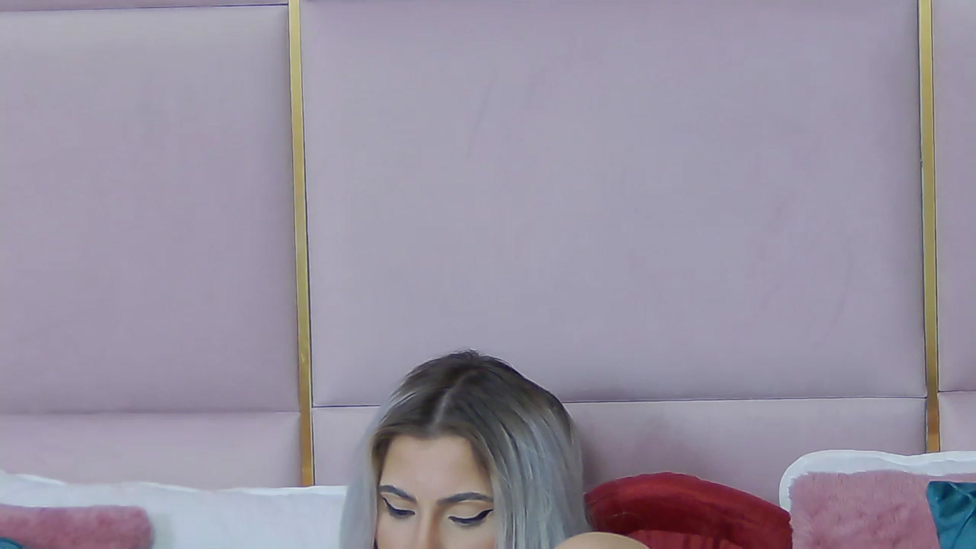 Gallery image thumbnail from ElaBlue's myfreecams stream on, 11/02/2023, 01:06 image 9 of 20