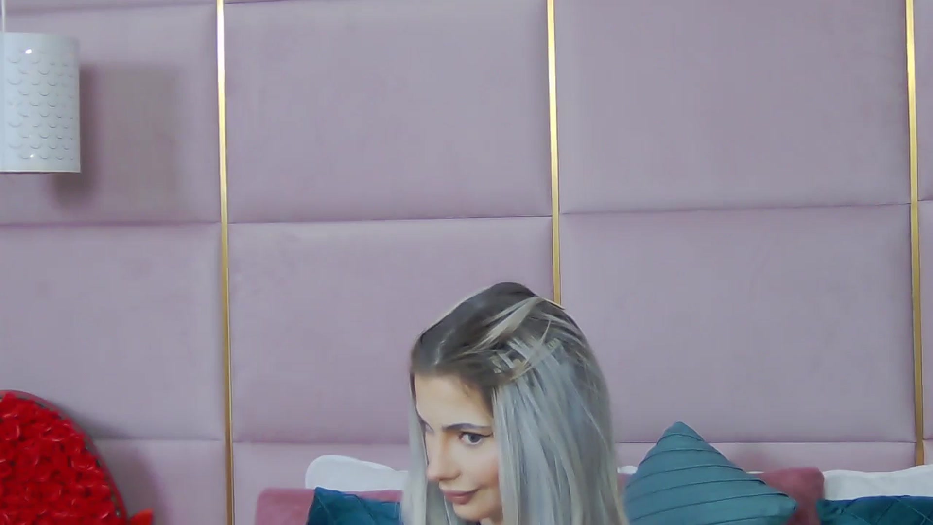Gallery image thumbnail from ElaBlue's myfreecams stream on, 11/07/2023, 01:51 image 7 of 20