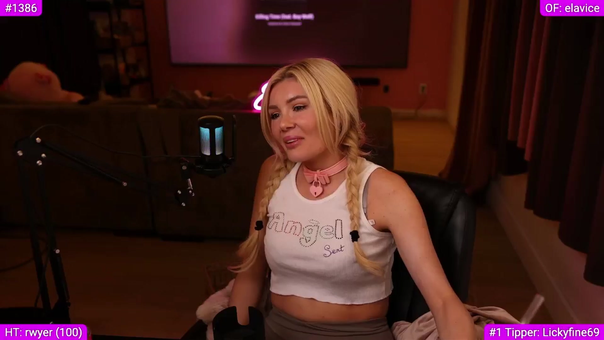 Gallery image thumbnail from Elainaa's myfreecams stream on, 11/24/2025, 02:39 image 16 of 20