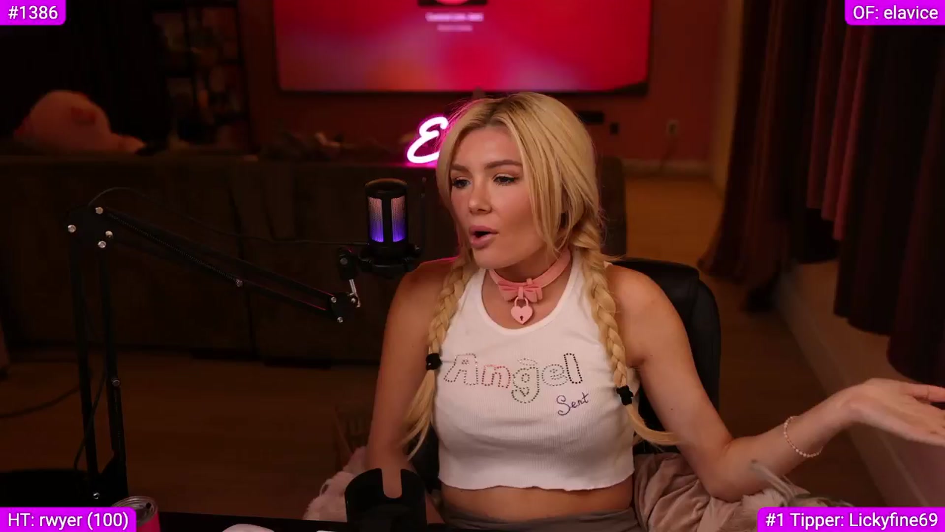 Gallery image thumbnail from Elainaa's myfreecams stream on, 11/24/2025, 02:39 image 13 of 20