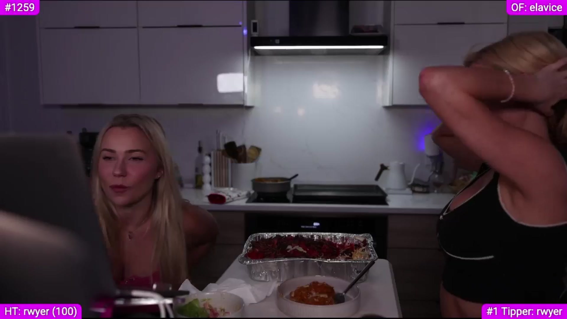 Gallery image thumbnail from Elainaa's myfreecams stream on, 11/27/2025, 06:46 image 7 of 20
