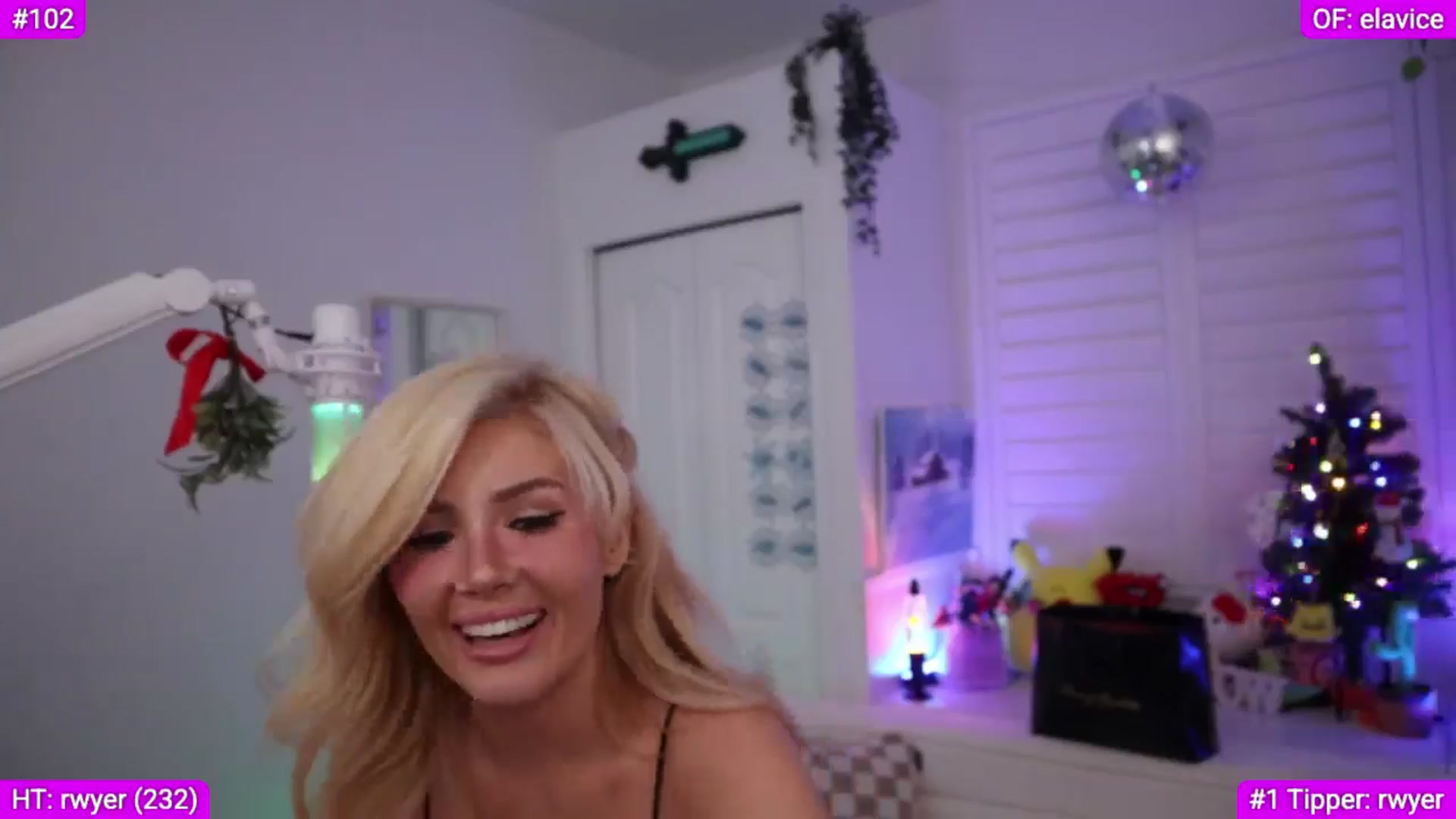 Gallery image thumbnail from Elainaa's myfreecams stream on, 12/09/2025, 03:44 image 18 of 20