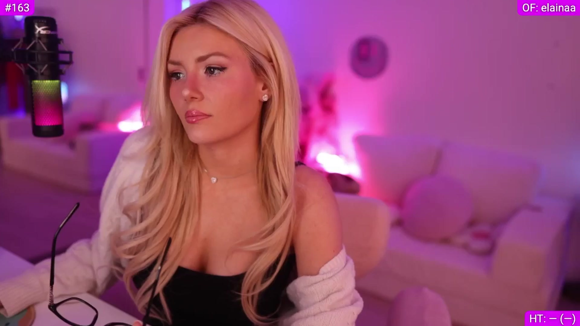 Gallery image thumbnail from Elainaa's myfreecams stream on, 03/04/2026, 03:25 image 10 of 20