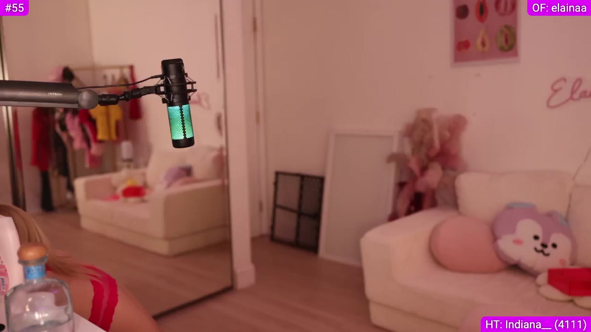 Gallery image thumbnail from Elainaa's myfreecams stream on, 04/11/2026, 03:56 image 7 of 20