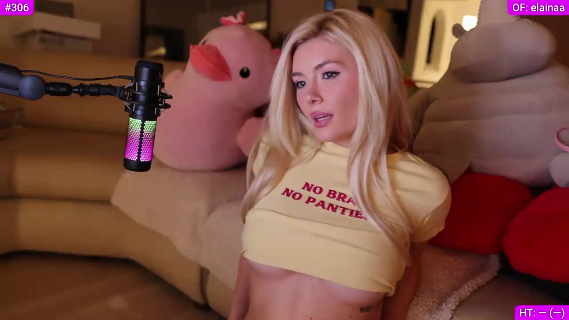 Gallery image thumbnail from Elainaa's myfreecams stream on, 09/01/2026, 03:13 image 11 of 20