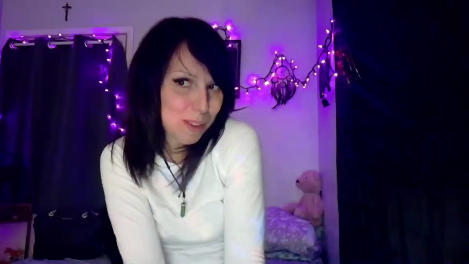 Gallery image thumbnail from ElaineJane's myfreecams stream on, 11/02/2025, 13:54 image 1 of 20