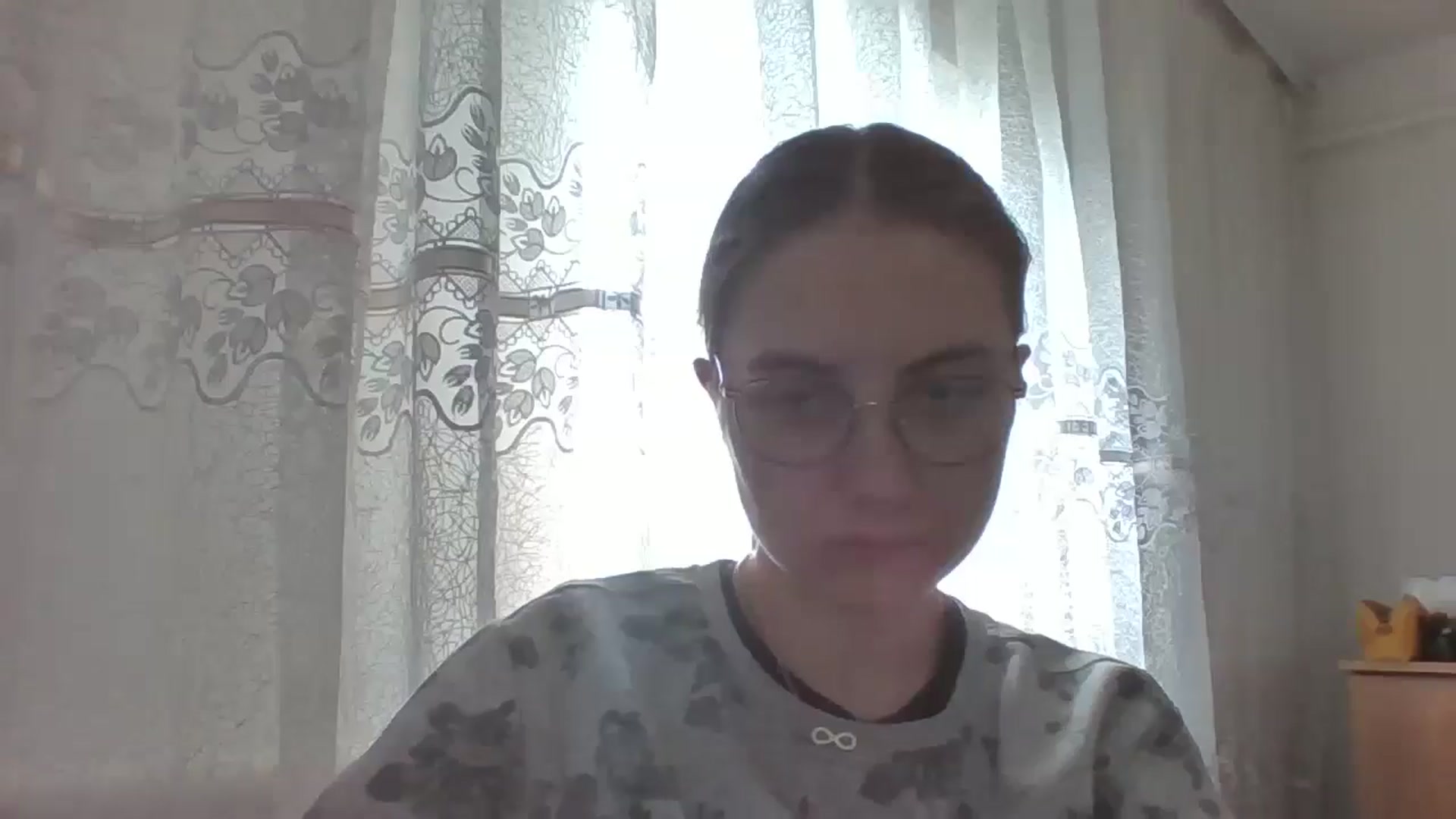 Gallery image thumbnail from ElaraCrimson's myfreecams stream on, 04/11/2026, 10:56 image 4 of 20