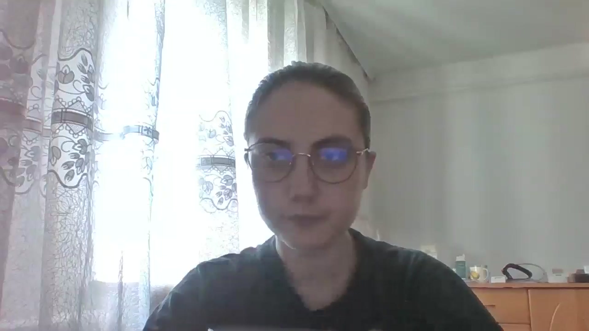 Gallery image thumbnail from ElaraCrimson's myfreecams stream on, 04/14/2026, 13:23 image 16 of 20
