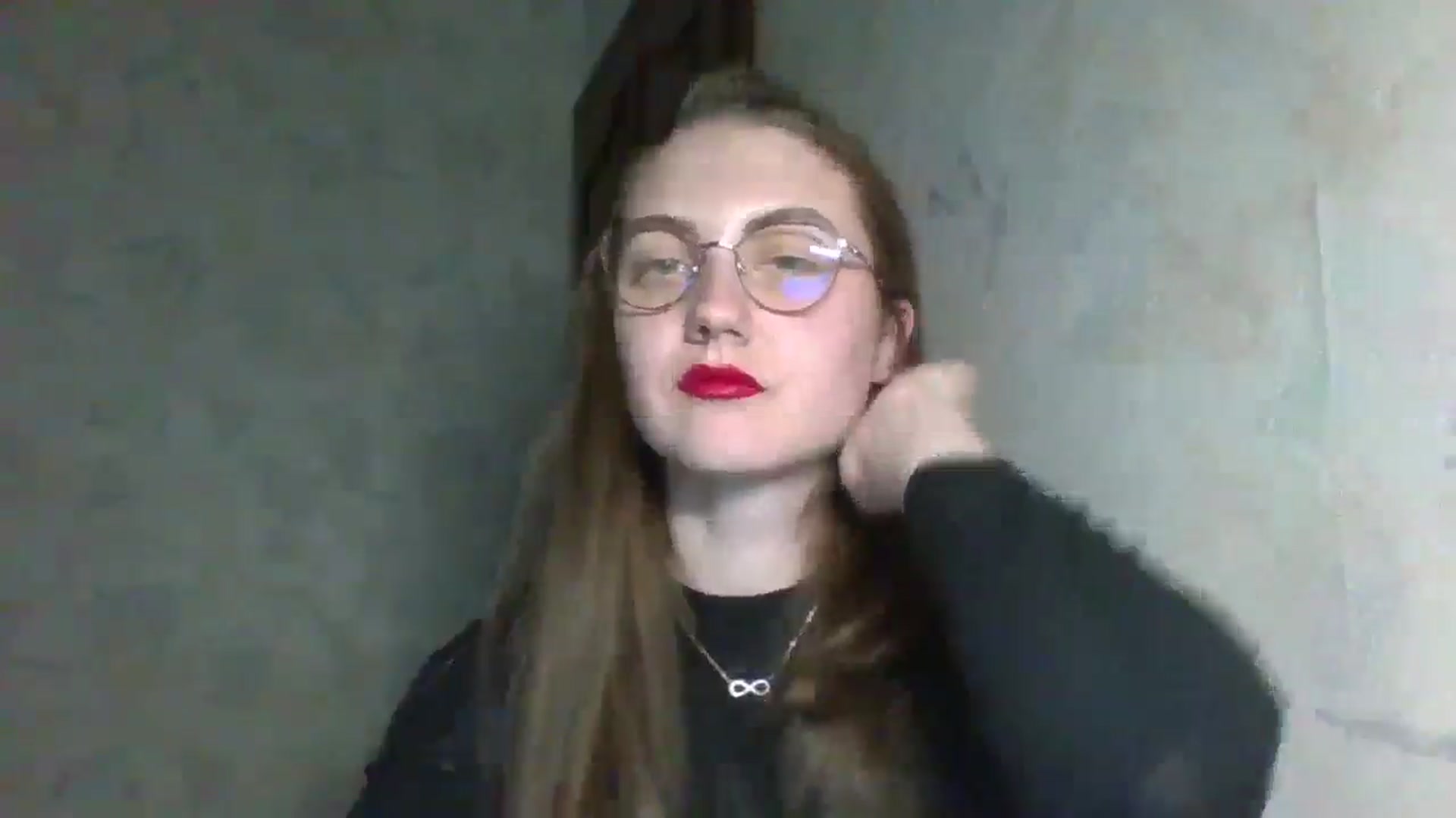 Gallery image thumbnail from ElaraCrimson's myfreecams stream on, 04/20/2026, 14:53 image 16 of 20