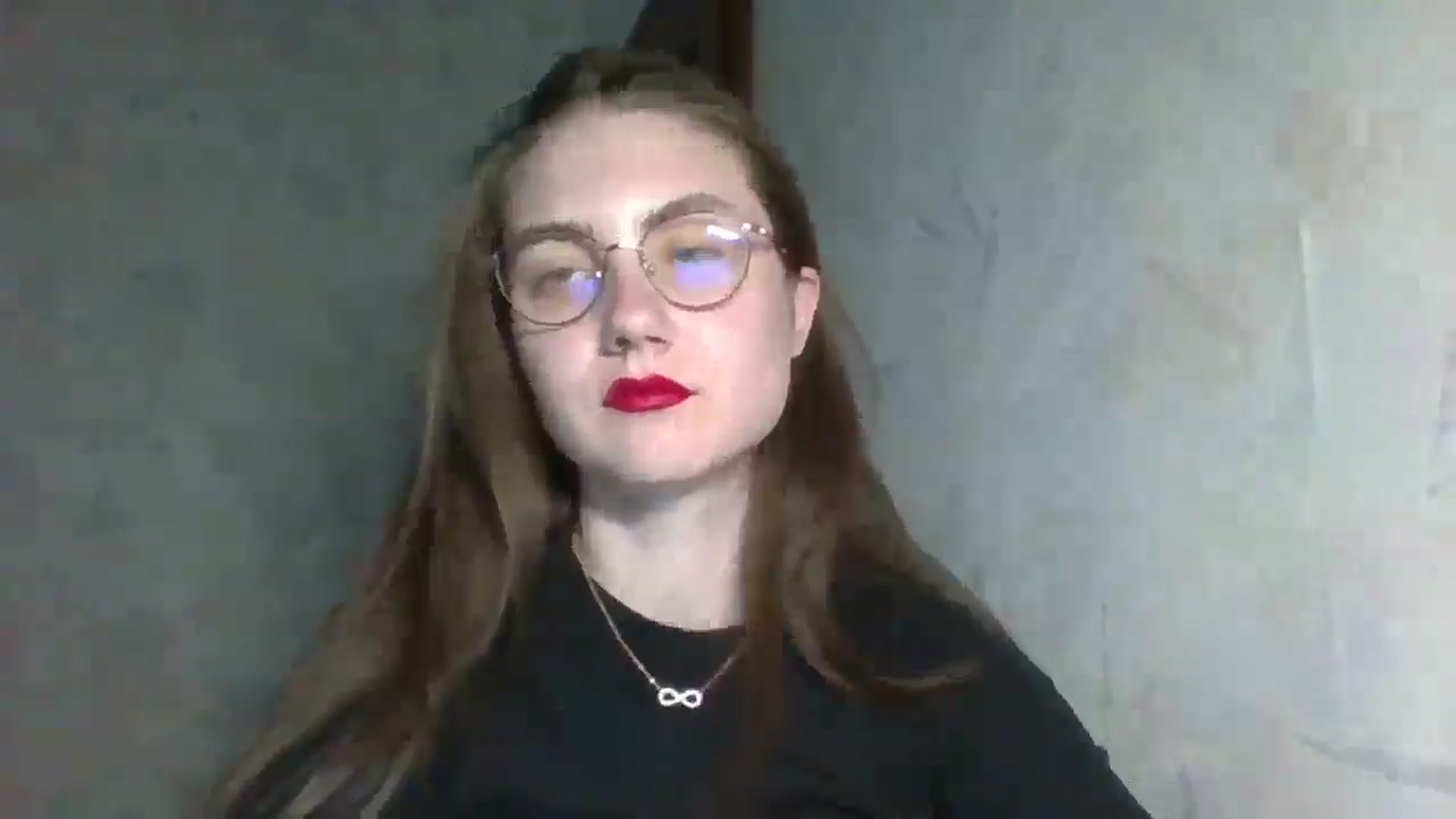 Gallery image thumbnail from ElaraCrimson's myfreecams stream on, 04/20/2026, 14:53 image 5 of 20