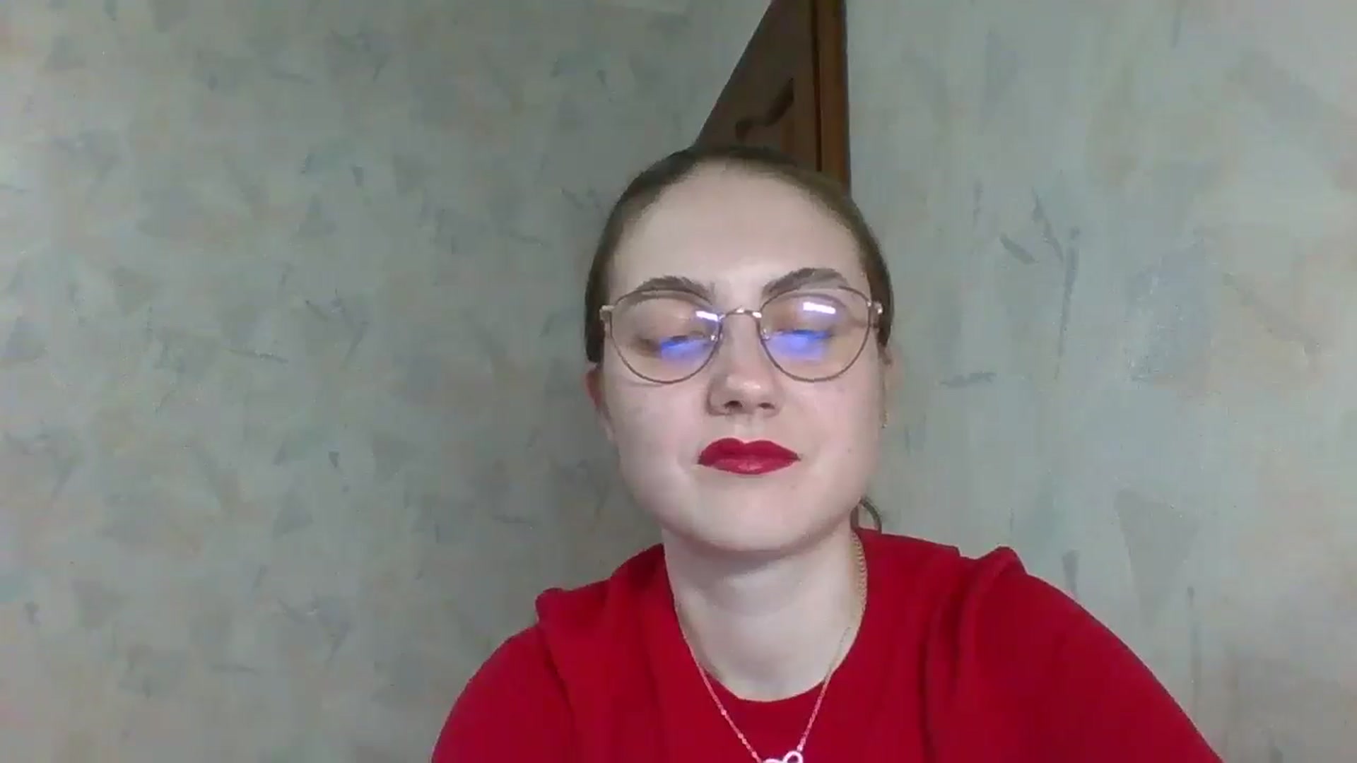 Gallery image thumbnail from ElaraCrimson's myfreecams stream on, 04/22/2026, 15:56 image 11 of 20