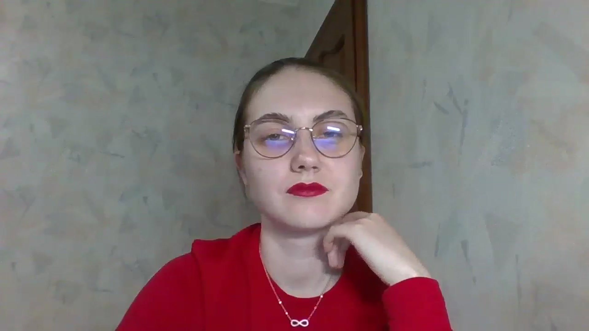 Gallery image thumbnail from ElaraCrimson's myfreecams stream on, 04/22/2026, 15:56 image 16 of 20