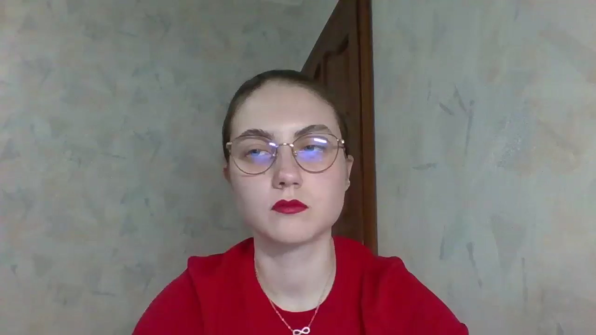 Gallery image thumbnail from ElaraCrimson's myfreecams stream on, 04/22/2026, 15:56 image 18 of 20