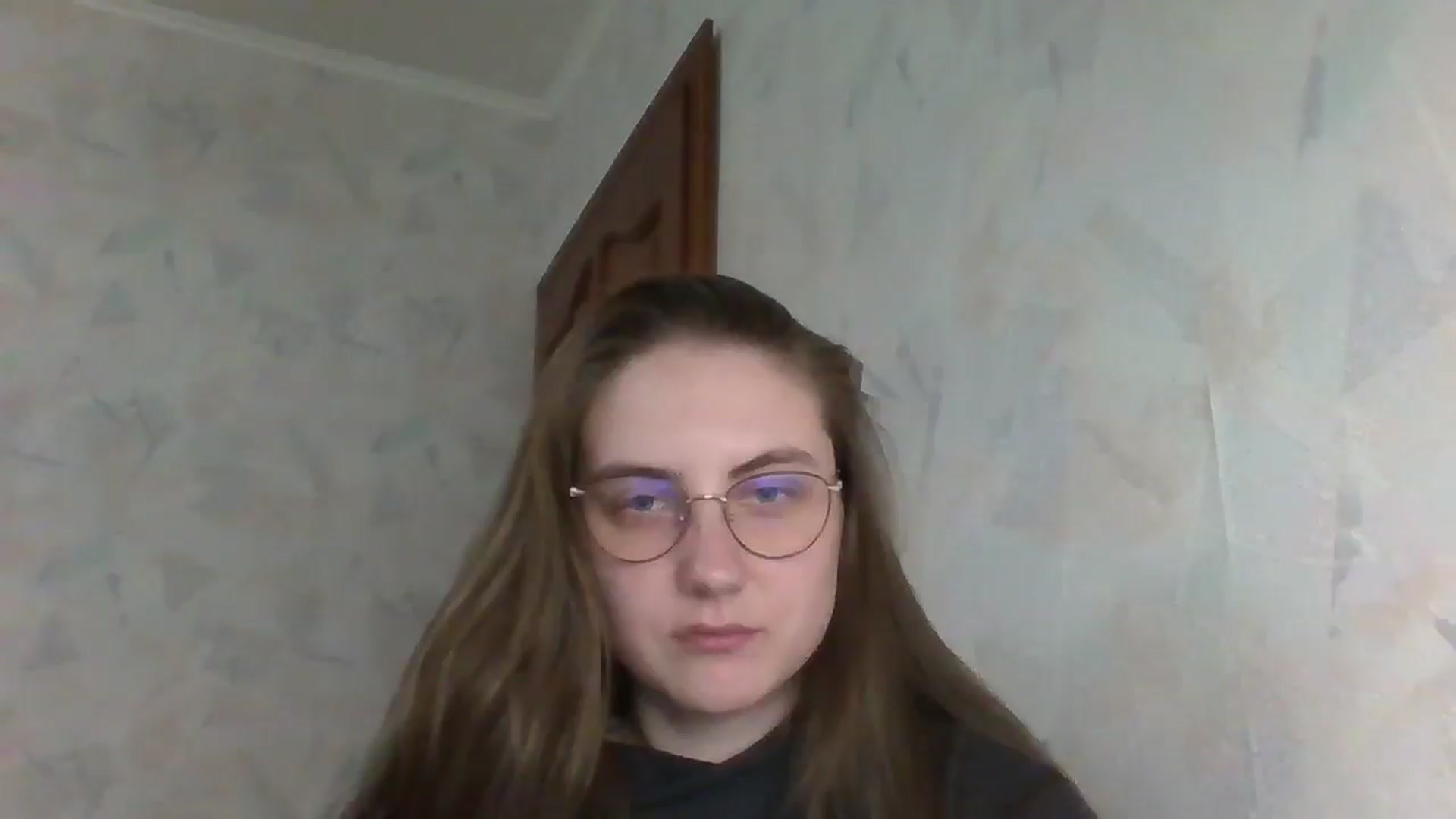 Gallery image thumbnail from ElaraCrimson's myfreecams stream on, 04/26/2026, 16:55 image 18 of 20