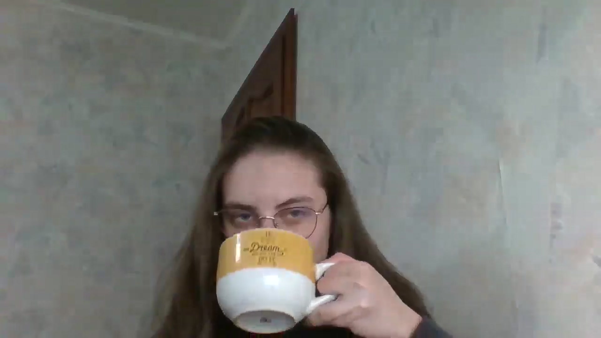Gallery image thumbnail from ElaraCrimson's myfreecams stream on, 04/26/2026, 16:55 image 11 of 20