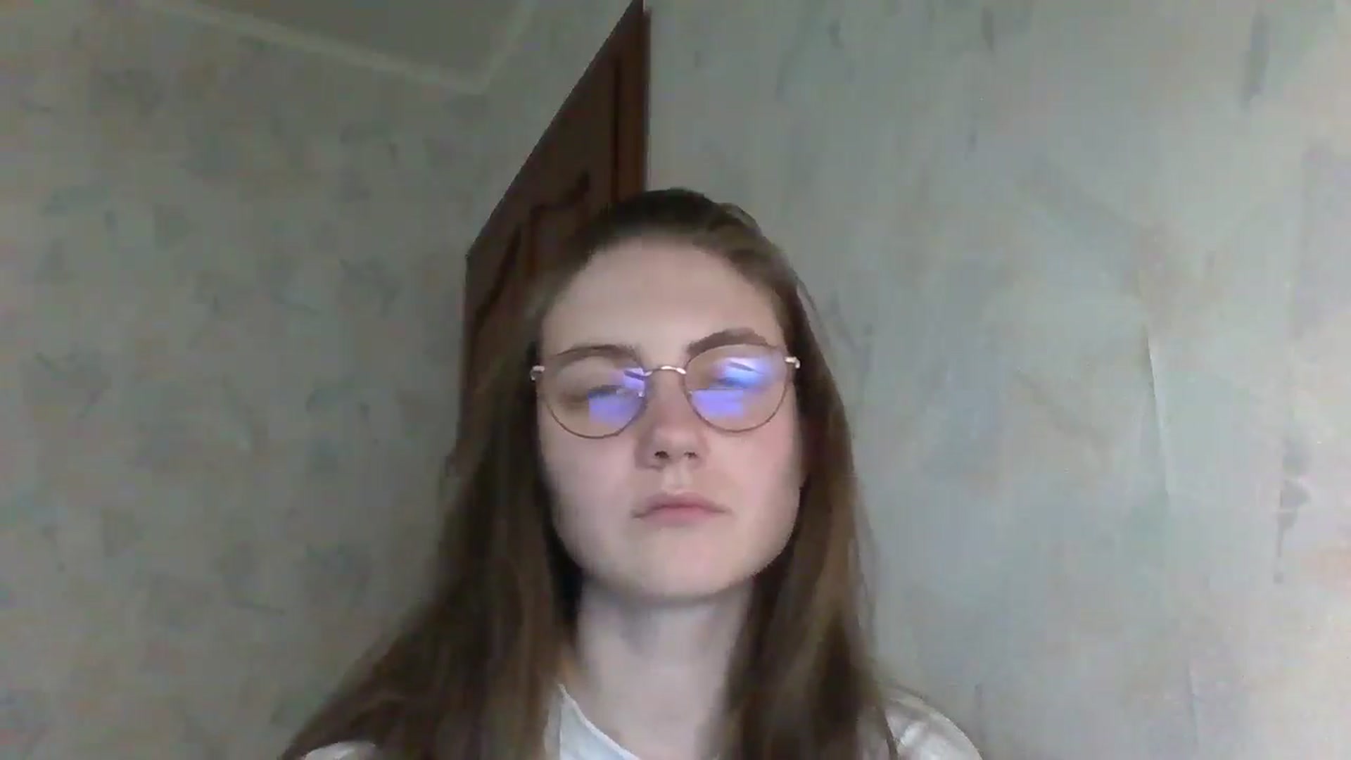 Gallery image thumbnail from ElaraCrimson's myfreecams stream on, 04/26/2026, 17:26 image 2 of 20