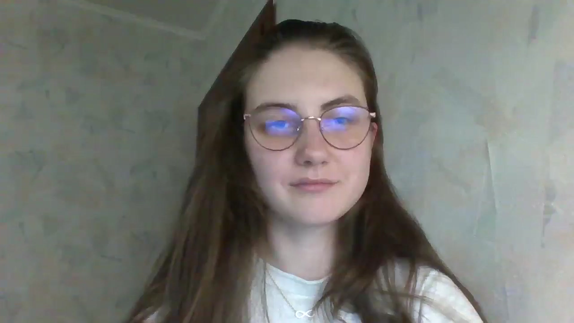 Gallery image thumbnail from ElaraCrimson's myfreecams stream on, 04/26/2026, 17:26 image 18 of 20