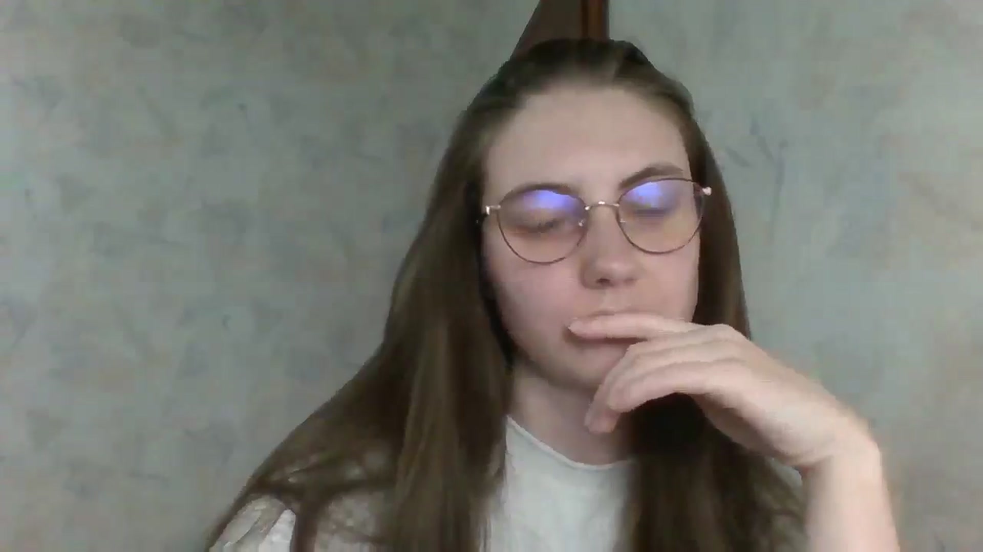 Gallery image thumbnail from ElaraCrimson's myfreecams stream on, 04/26/2026, 18:27 image 7 of 20