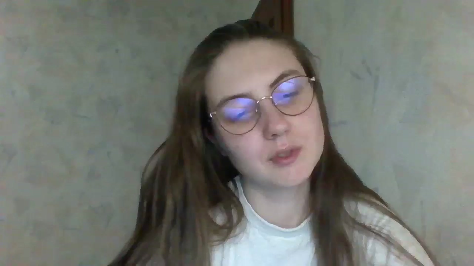 Gallery image thumbnail from ElaraCrimson's myfreecams stream on, 04/26/2026, 18:27 image 15 of 20