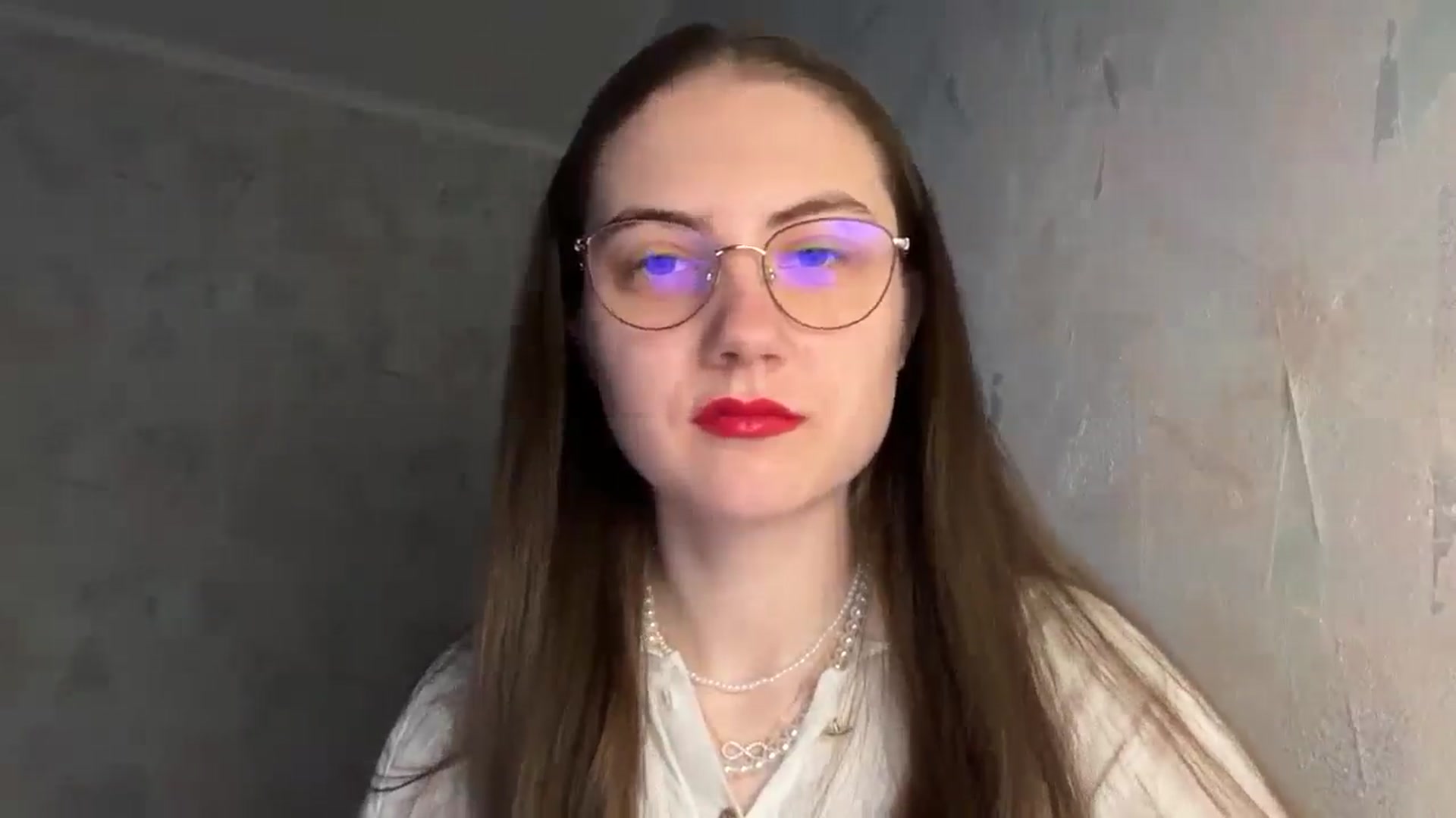 Gallery image thumbnail from ElaraCrimson's myfreecams stream on, 05/06/2026, 07:00 image 15 of 20