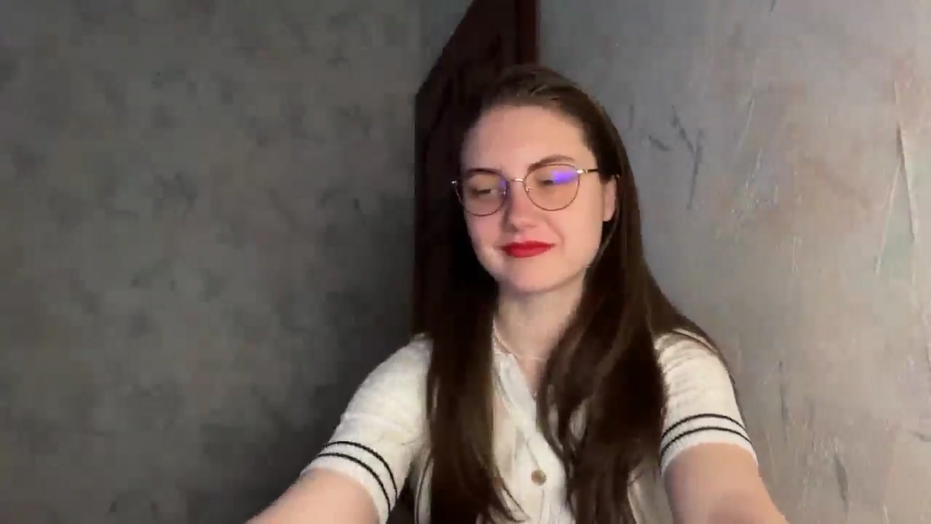 Gallery image thumbnail from ElaraCrimson's myfreecams stream on, 05/06/2026, 08:38 image 10 of 20