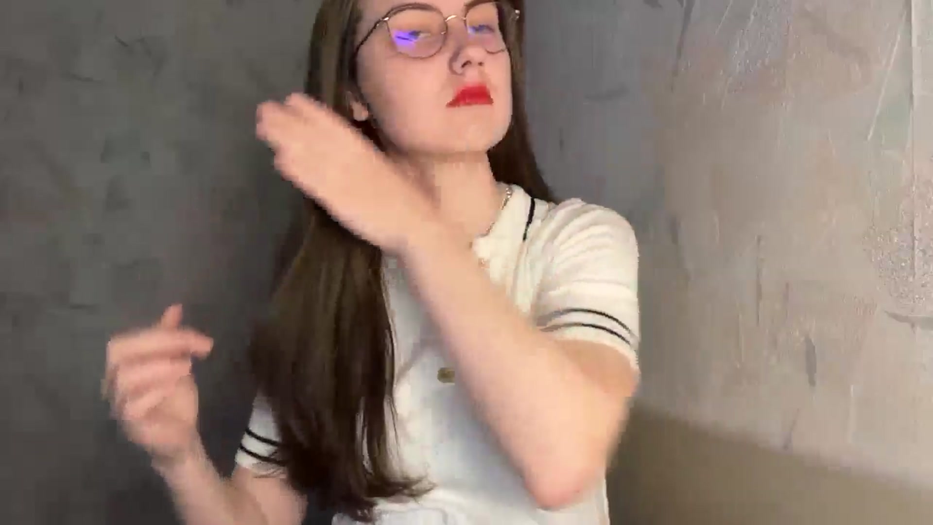 Gallery image thumbnail from ElaraCrimson's myfreecams stream on, 05/06/2026, 08:38 image 16 of 20