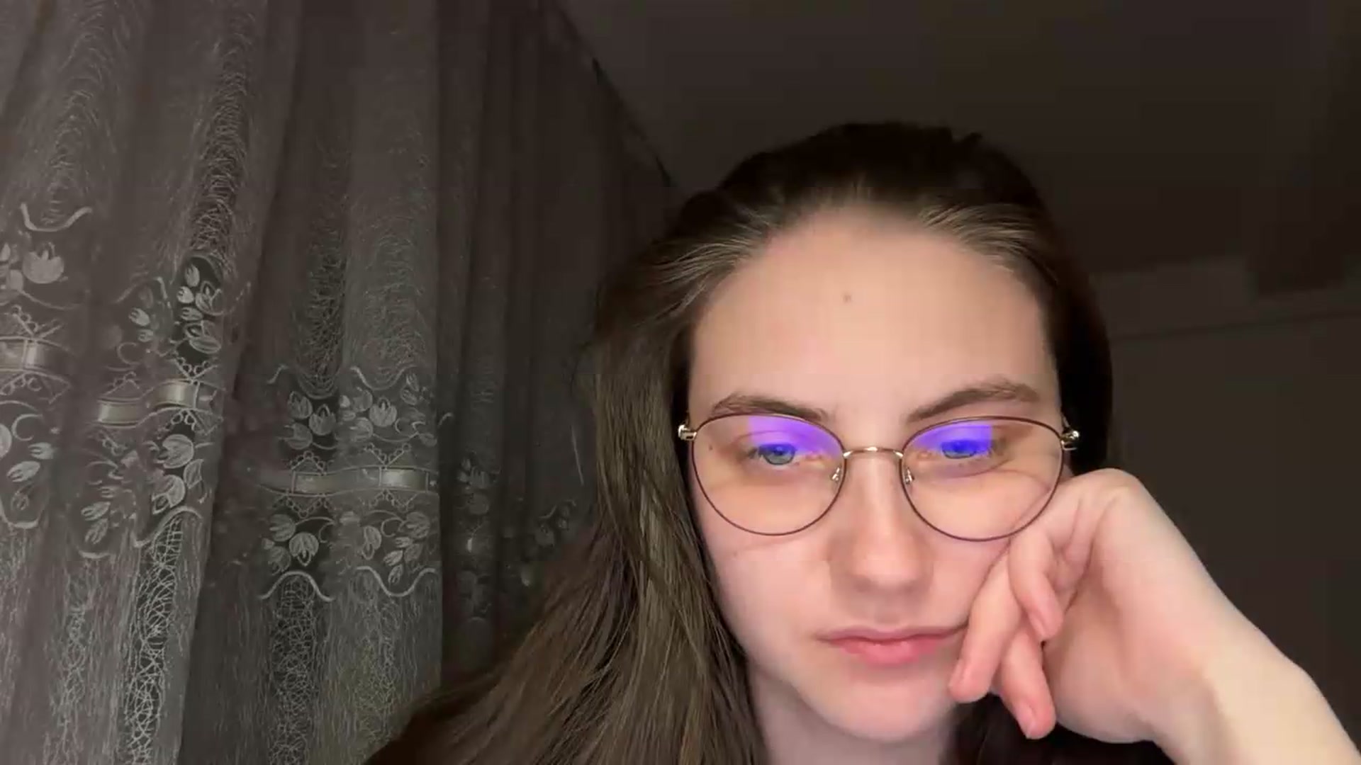 Gallery image thumbnail from ElaraCrimson's myfreecams stream on, 05/15/2026, 20:37 image 6 of 20