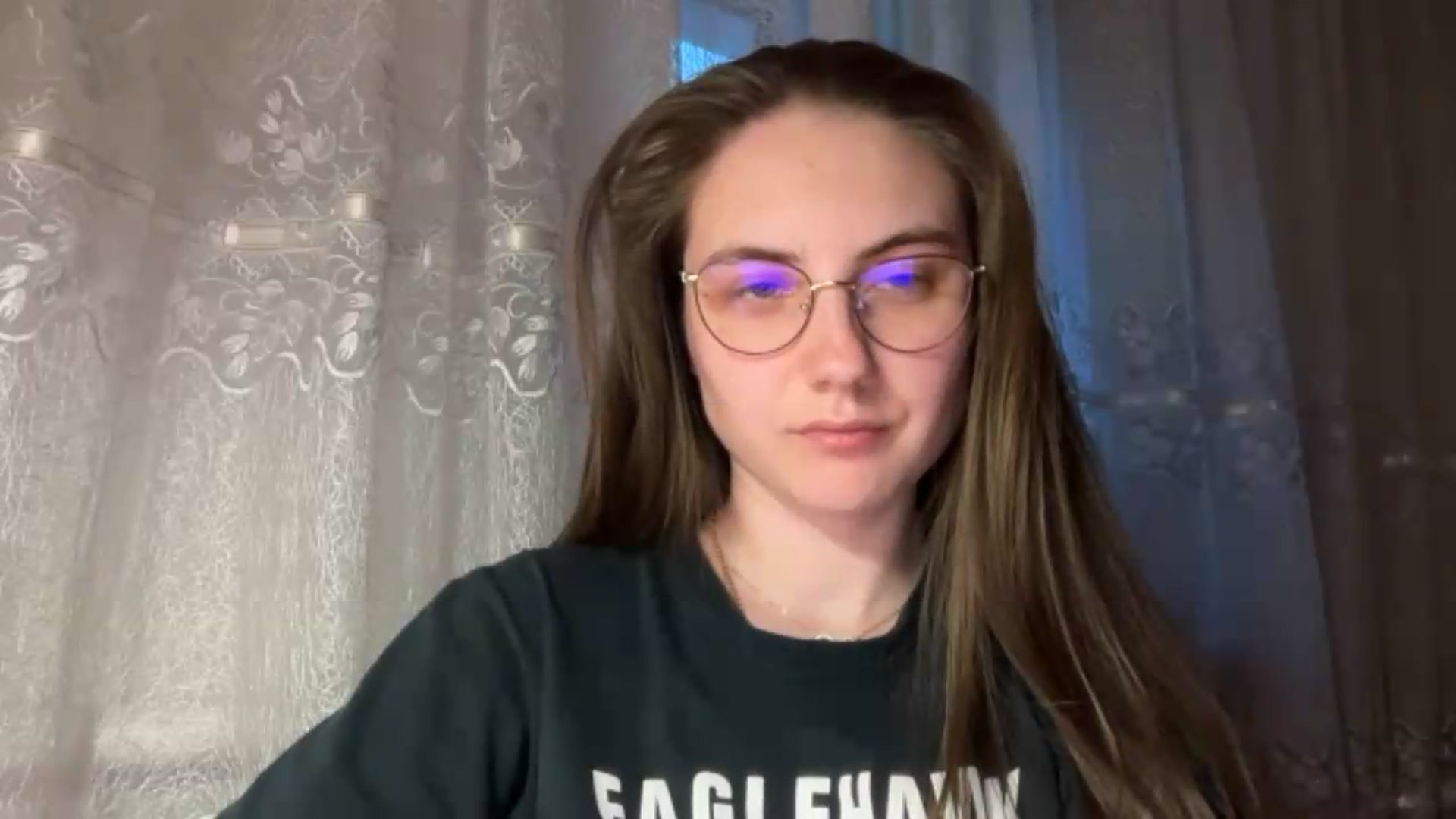 Gallery image thumbnail from ElaraCrimson's myfreecams stream on, 05/17/2026, 18:13 image 12 of 20