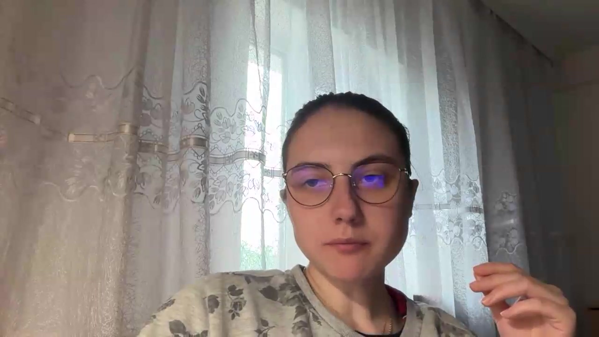 Gallery image thumbnail from ElaraCrimson's myfreecams stream on, 05/18/2026, 14:50 image 18 of 20