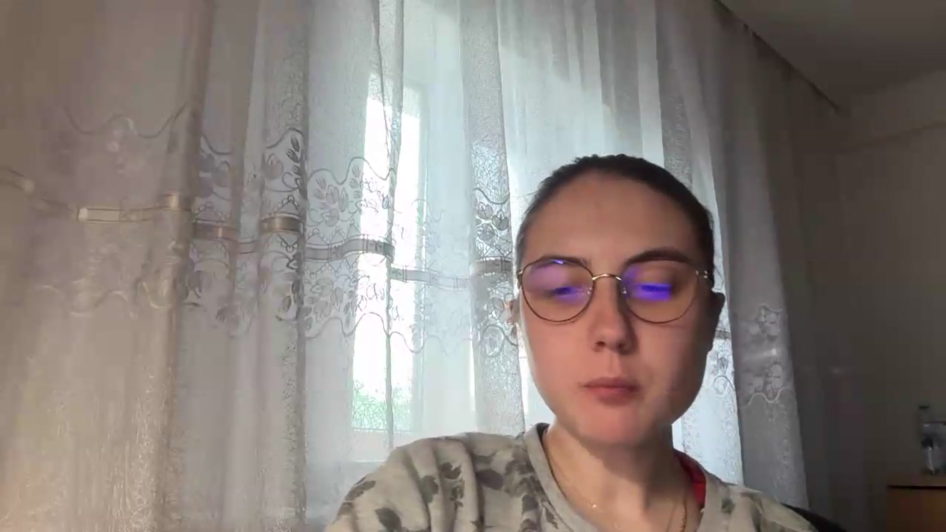 Gallery image thumbnail from ElaraCrimson's myfreecams stream on, 05/18/2026, 14:50 image 19 of 20