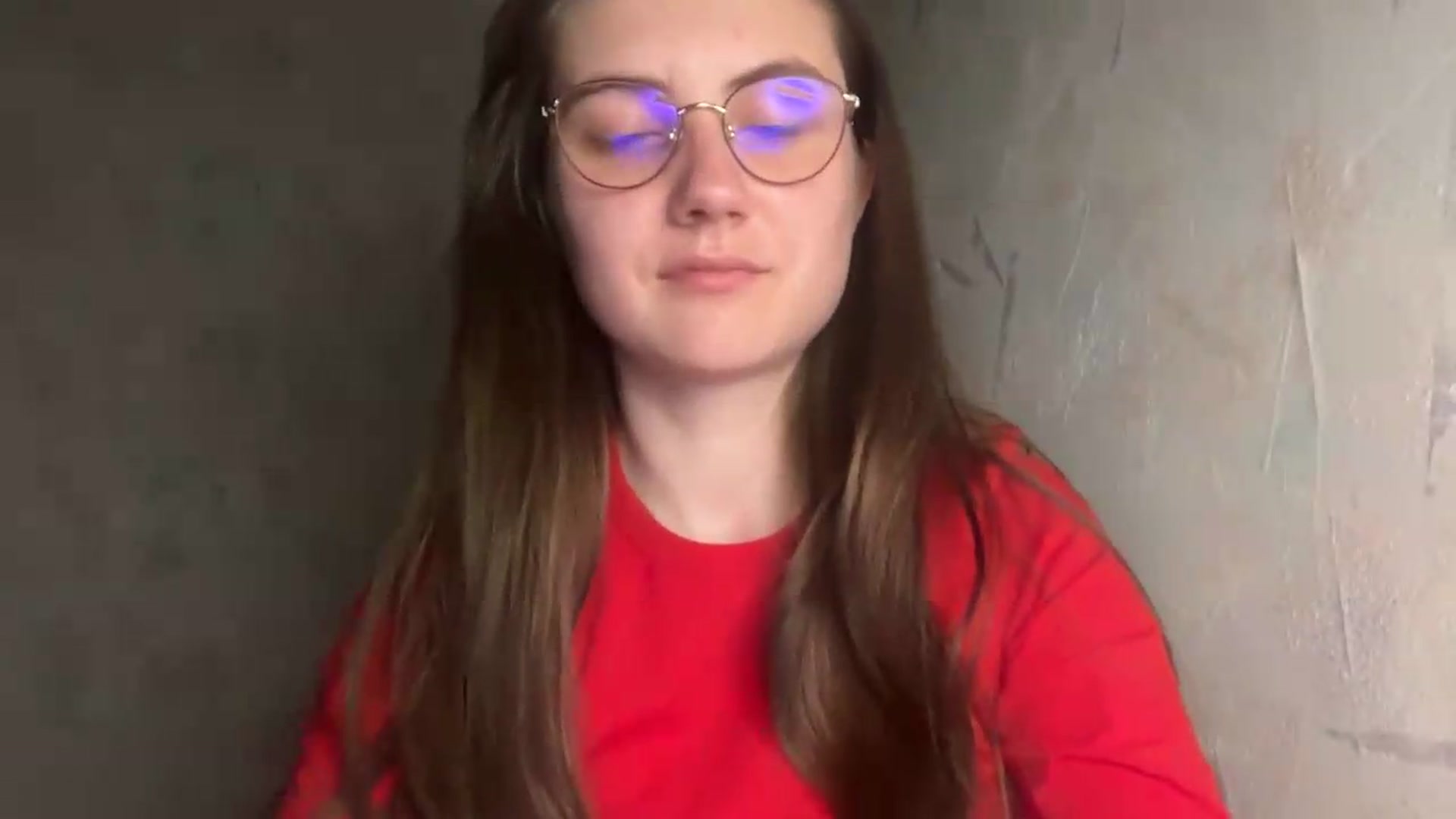 Gallery image thumbnail from ElaraCrimson's myfreecams stream on, 05/21/2026, 18:50 image 18 of 20
