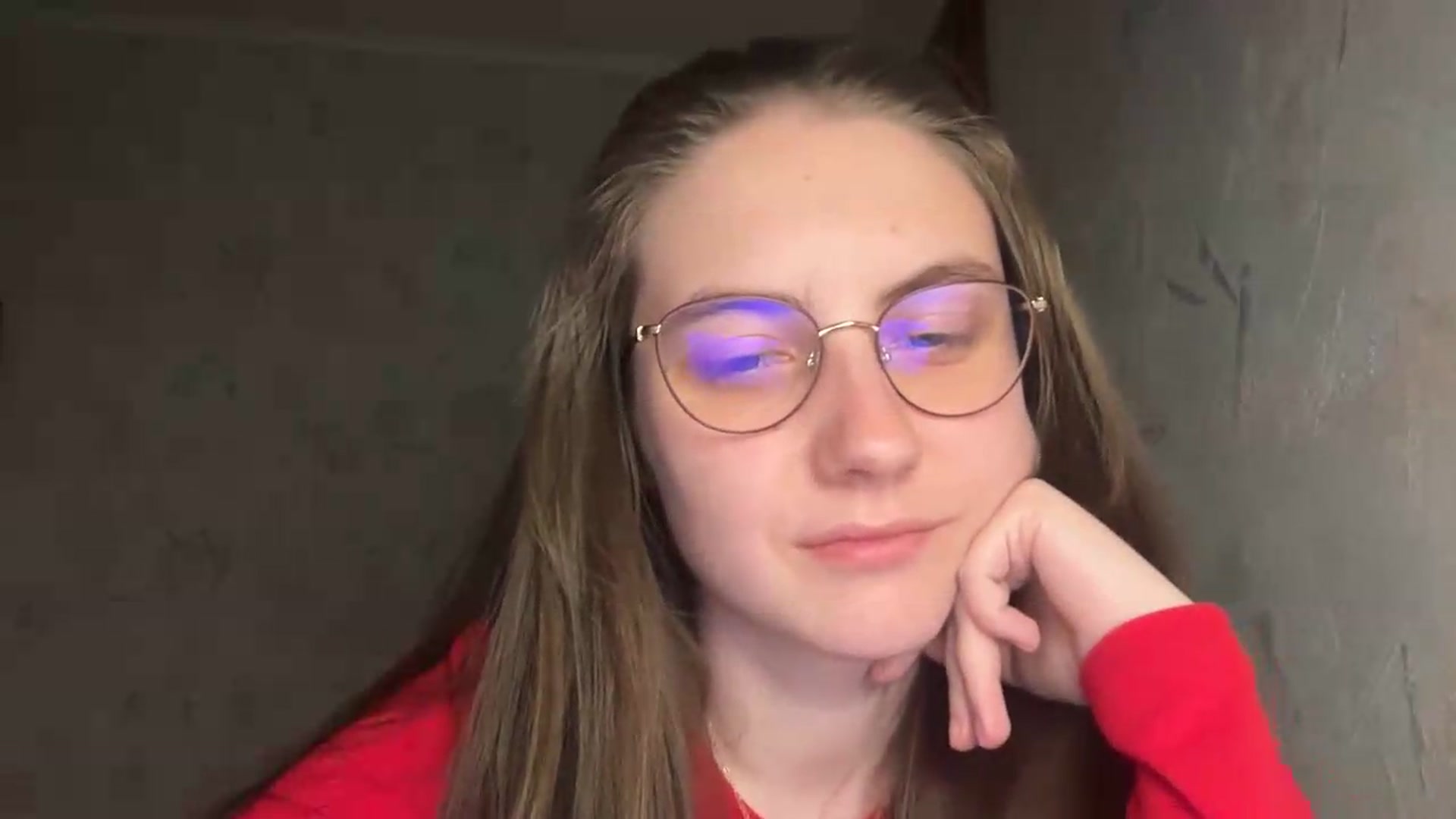 Gallery image thumbnail from ElaraCrimson's myfreecams stream on, 05/27/2026, 18:33 image 14 of 20