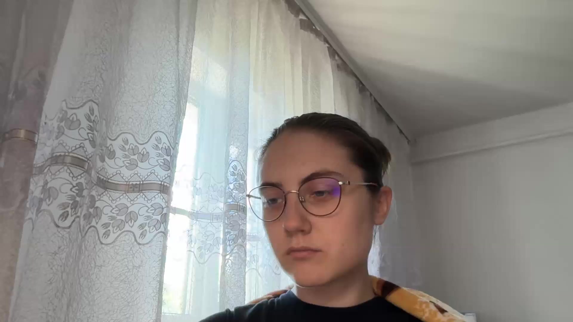 Gallery image thumbnail from ElaraCrimson's myfreecams stream on, 06/01/2026, 14:02 image 15 of 20