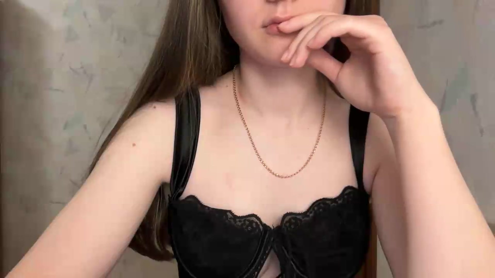 Gallery image thumbnail from ElaraCrimson's myfreecams stream on, 06/03/2026, 16:29 image 19 of 20